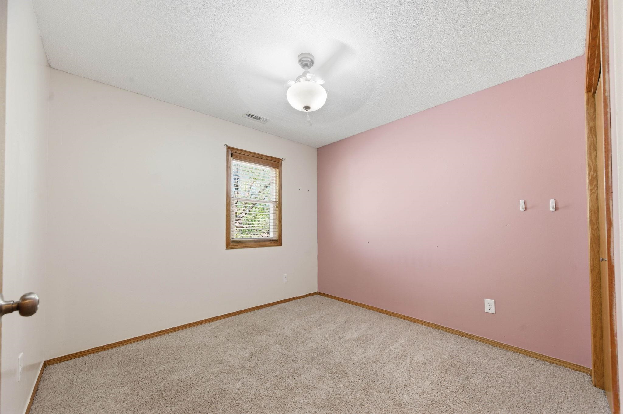 6643 E Saint James Place Bel Aire KS 67226