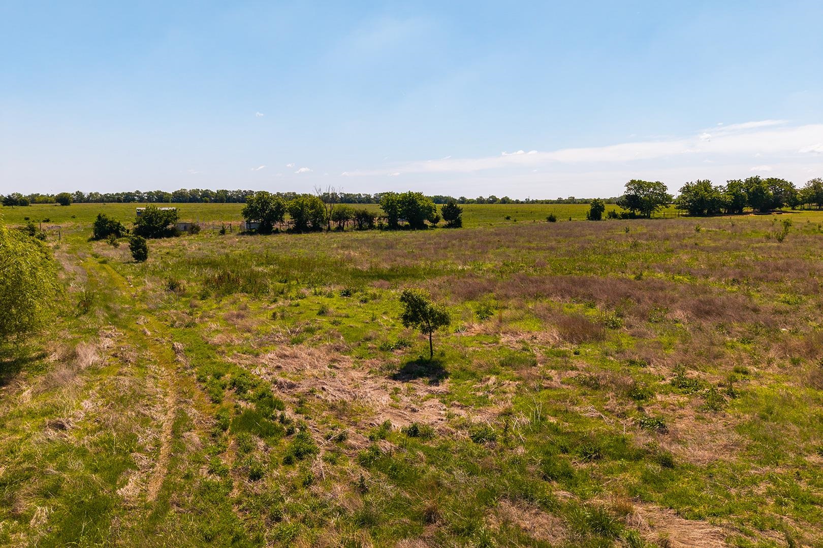 18260 Prairie Creek Rose Hill KS 67133