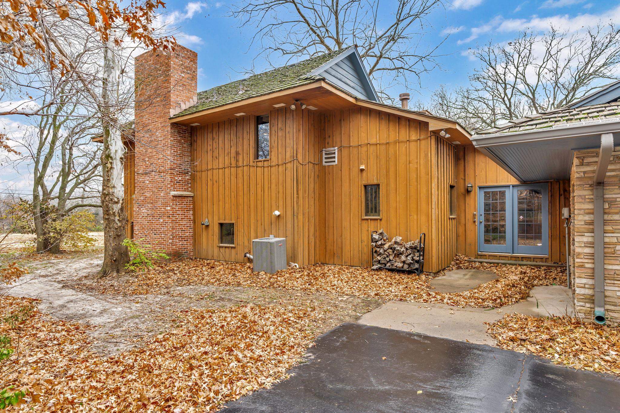 1420 N Spring Lane Wichita KS 67208