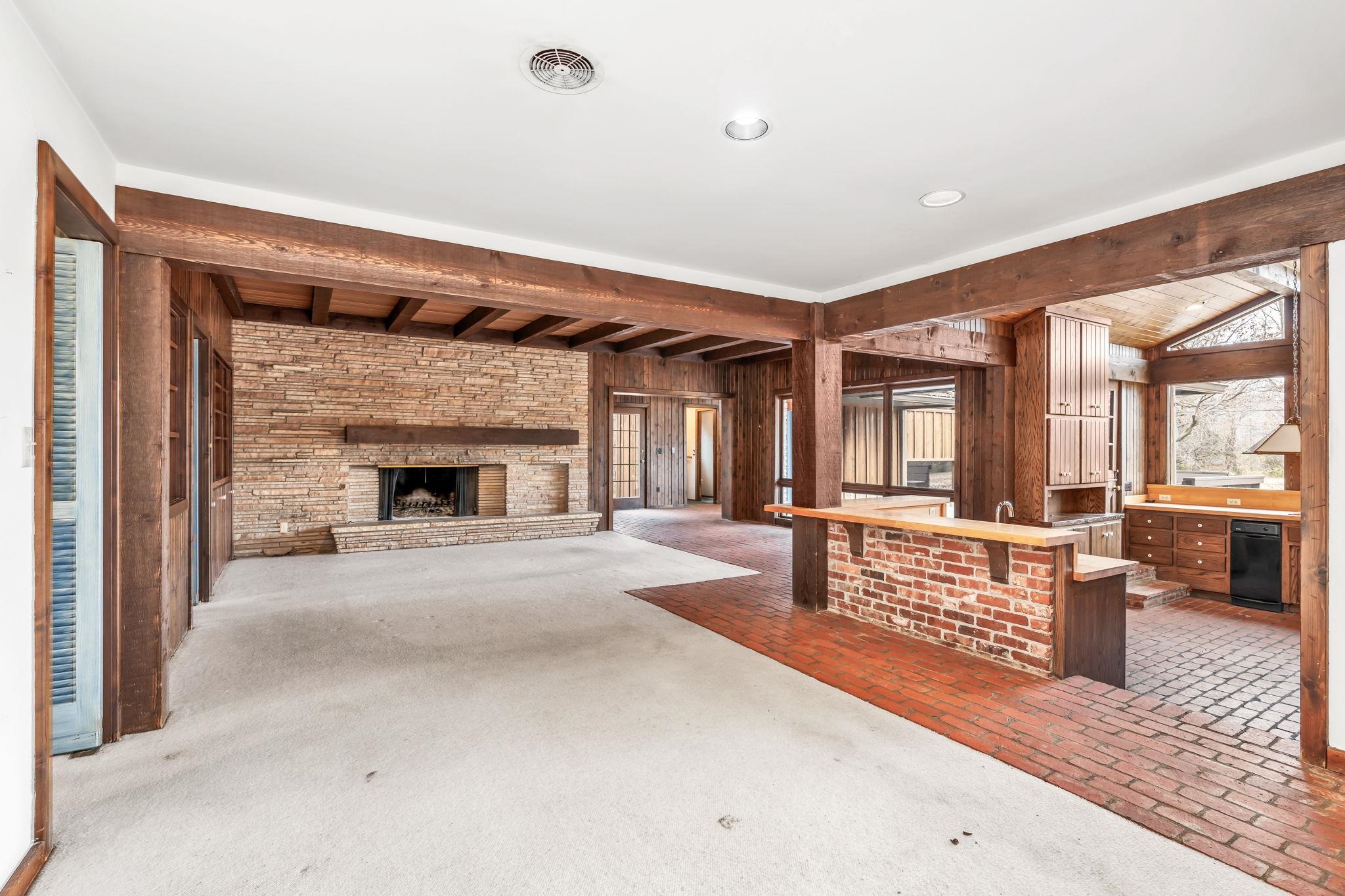 1420 N Spring Lane Wichita KS 67208