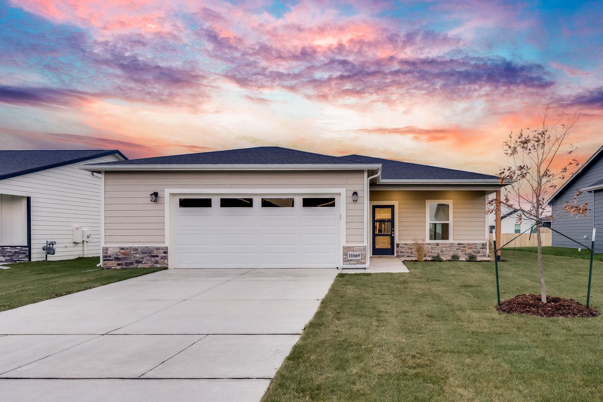 11669 W Scarlett Court Maize KS 67101