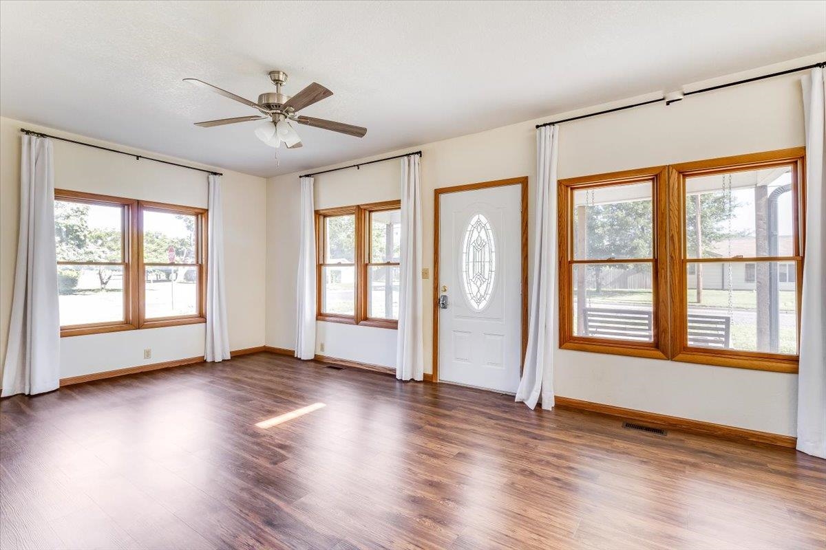 304 S Willow Douglass KS 67039