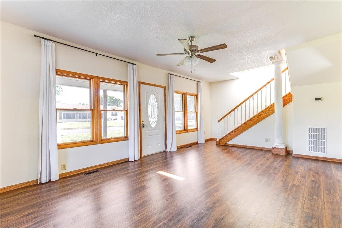 304 S Willow Douglass KS 67039