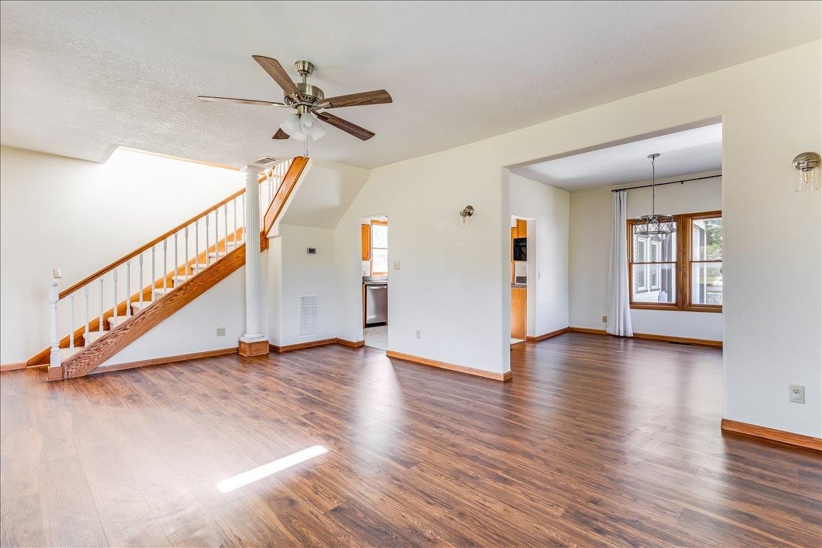 304 S Willow Douglass KS 67039