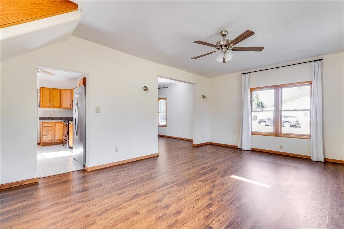 304 S Willow Douglass KS 67039
