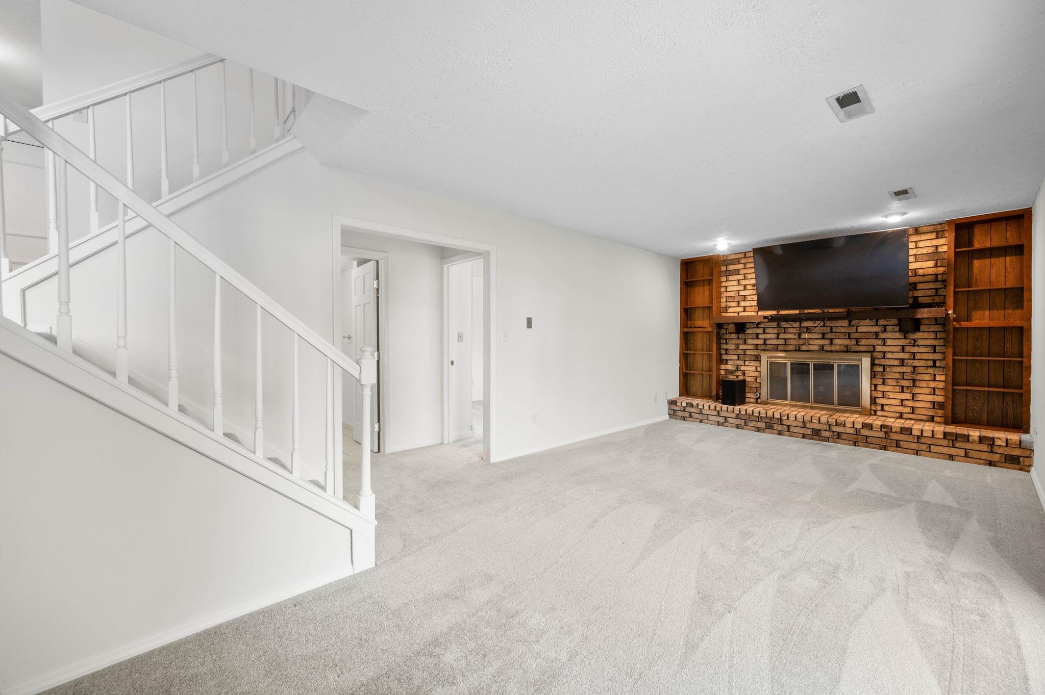 209 N Aspen Road Derby KS 67037-2021