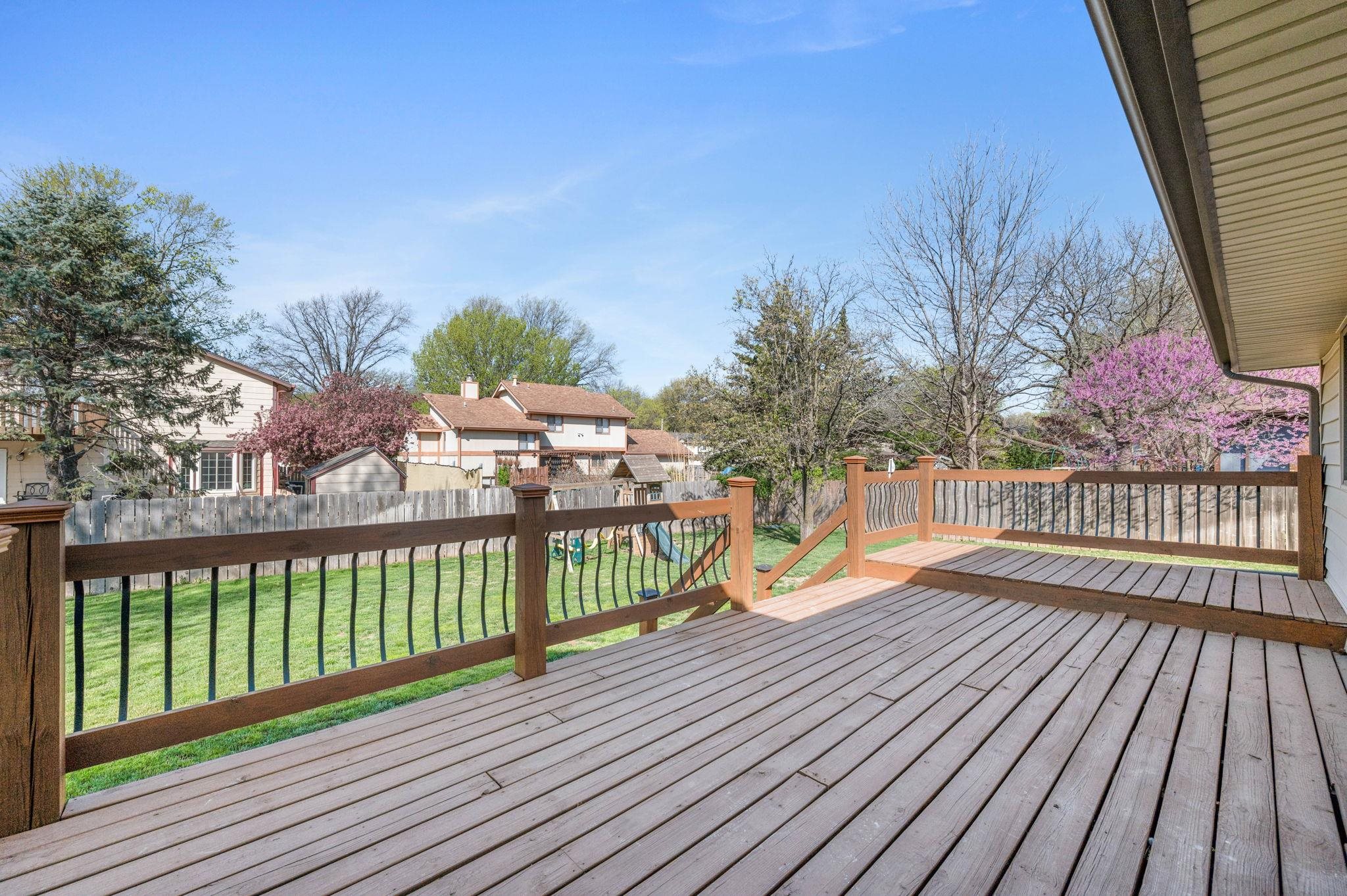 209 N Aspen Road Derby KS 67037-2021