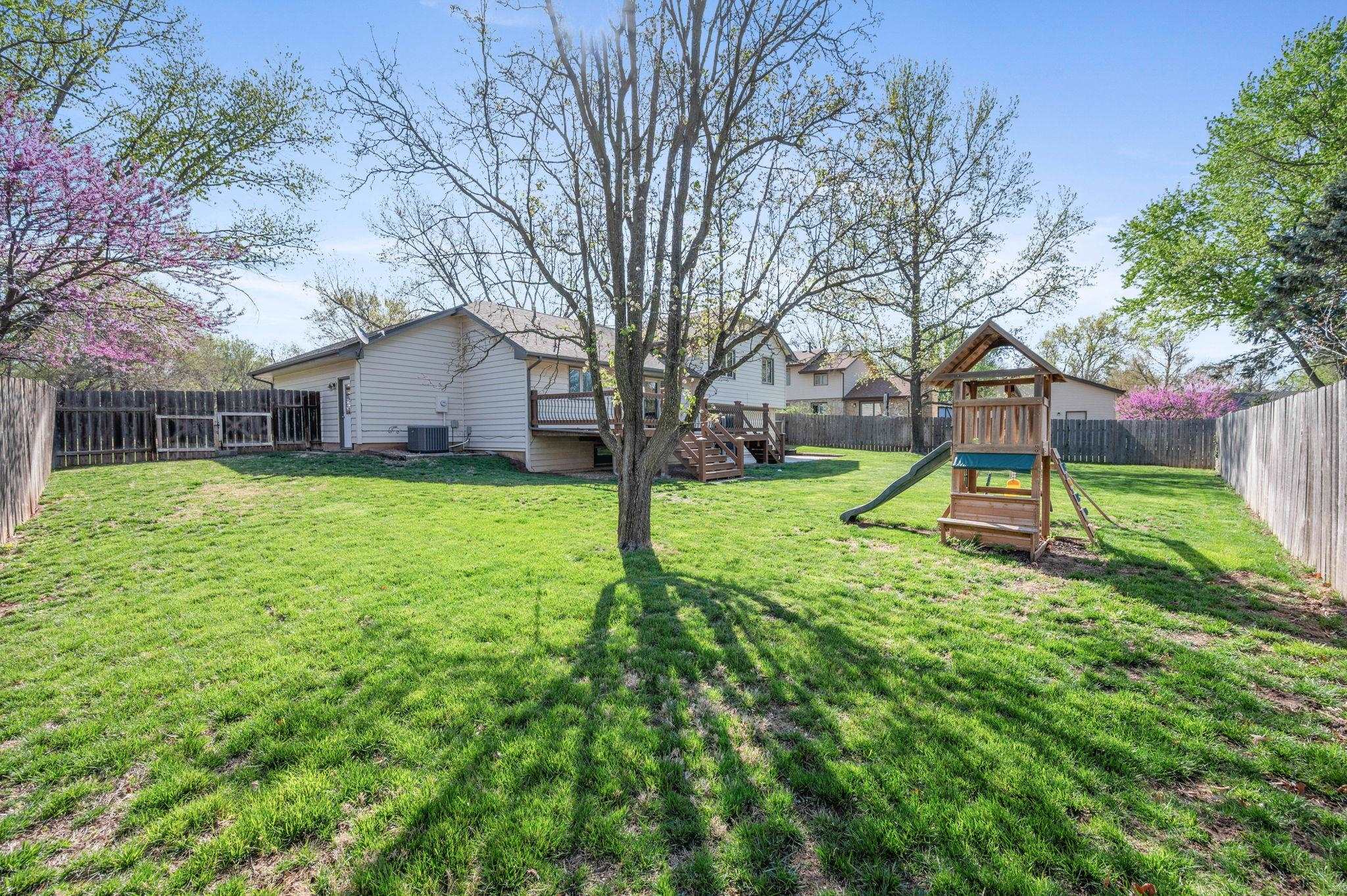 209 N Aspen Road Derby KS 67037-2021