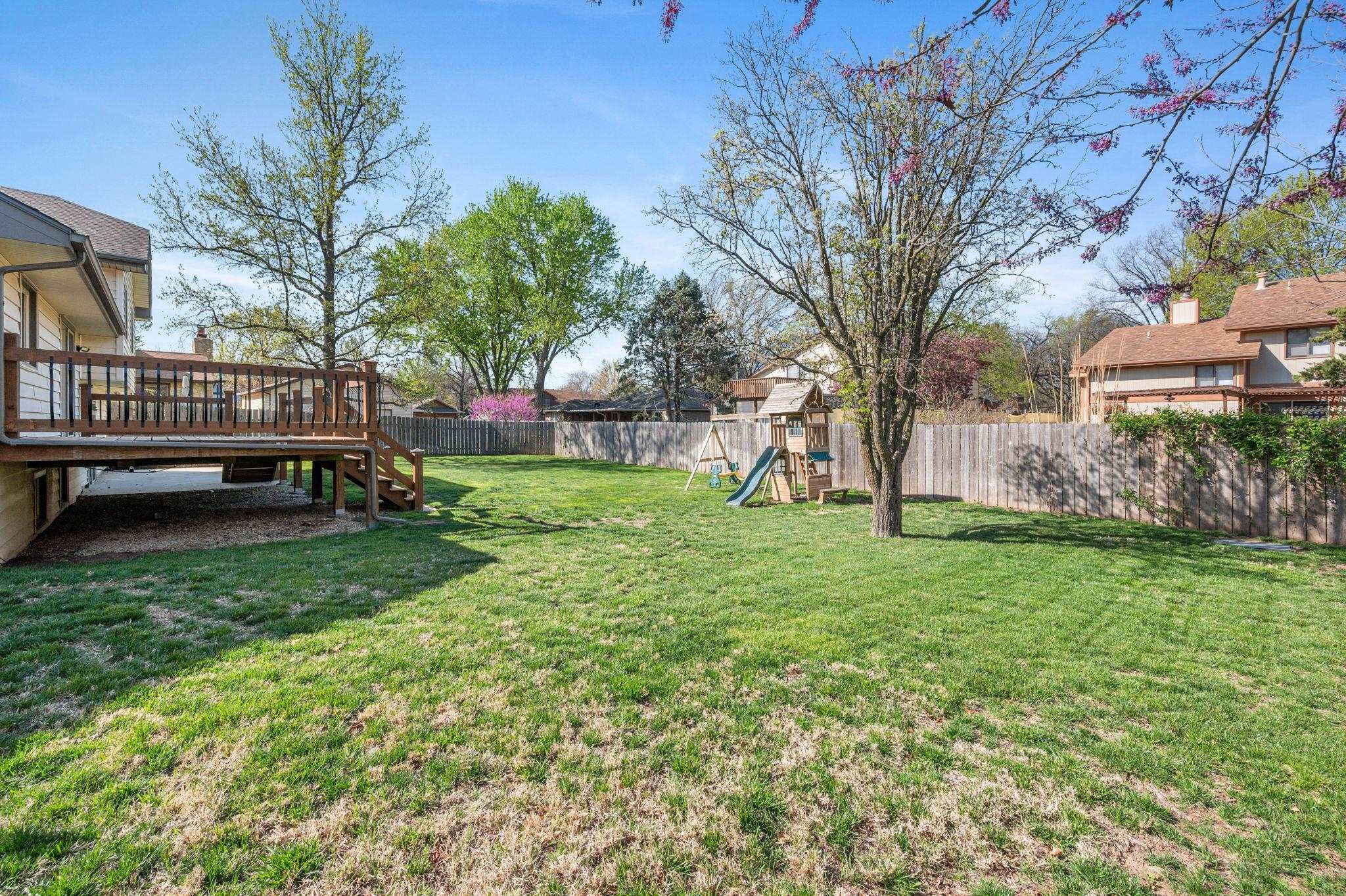 209 N Aspen Road Derby KS 67037-2021