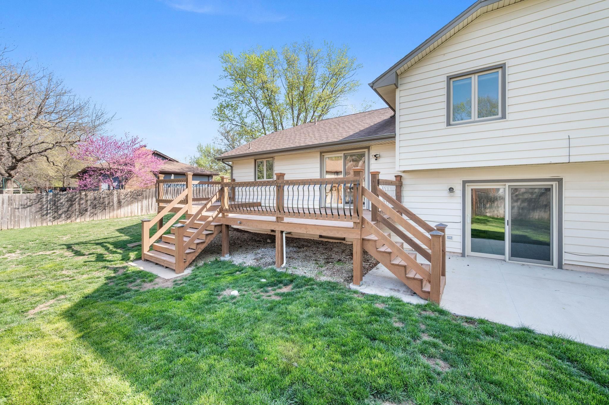 209 N Aspen Road Derby KS 67037-2021