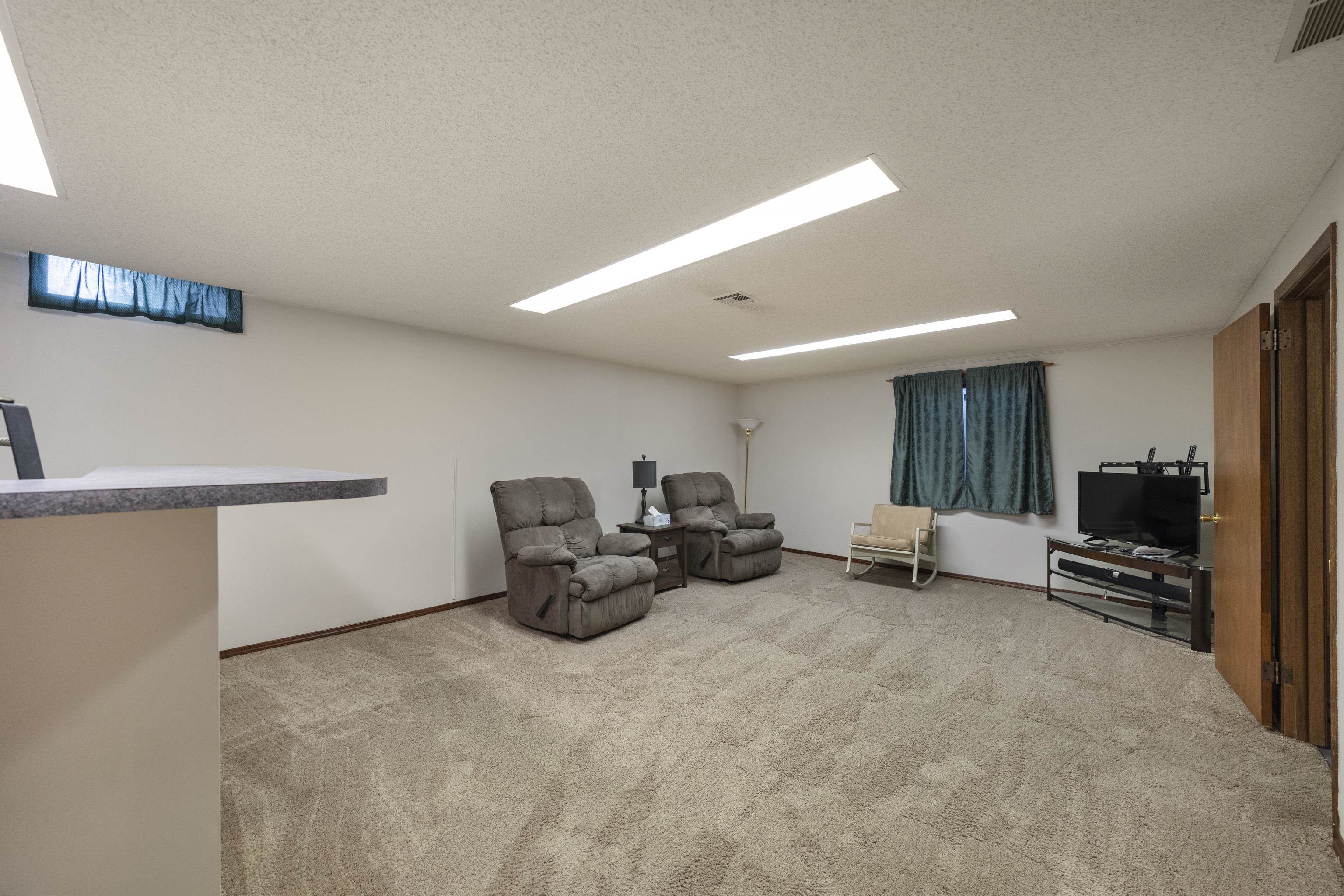931 Trinity Drive Newton KS 67114