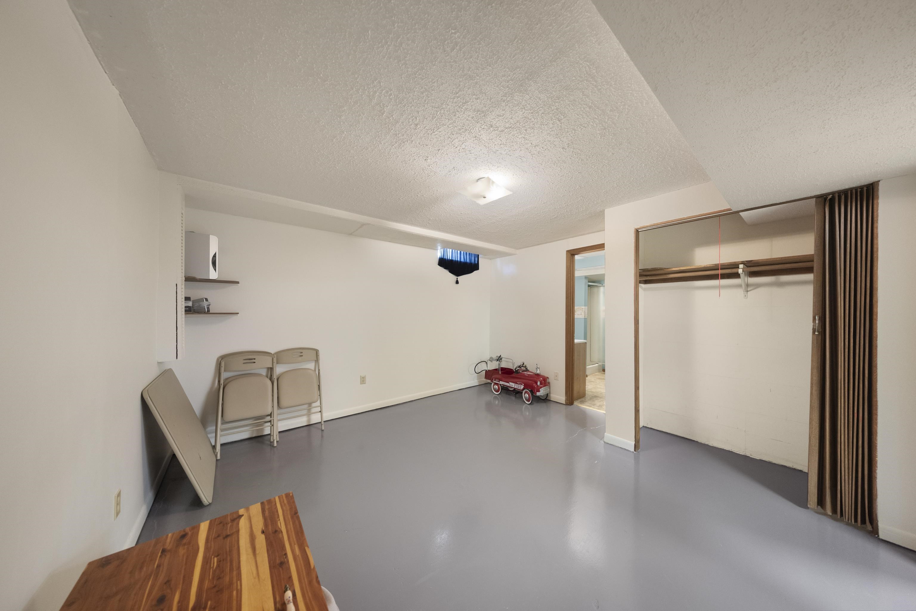 931 Trinity Drive Newton KS 67114