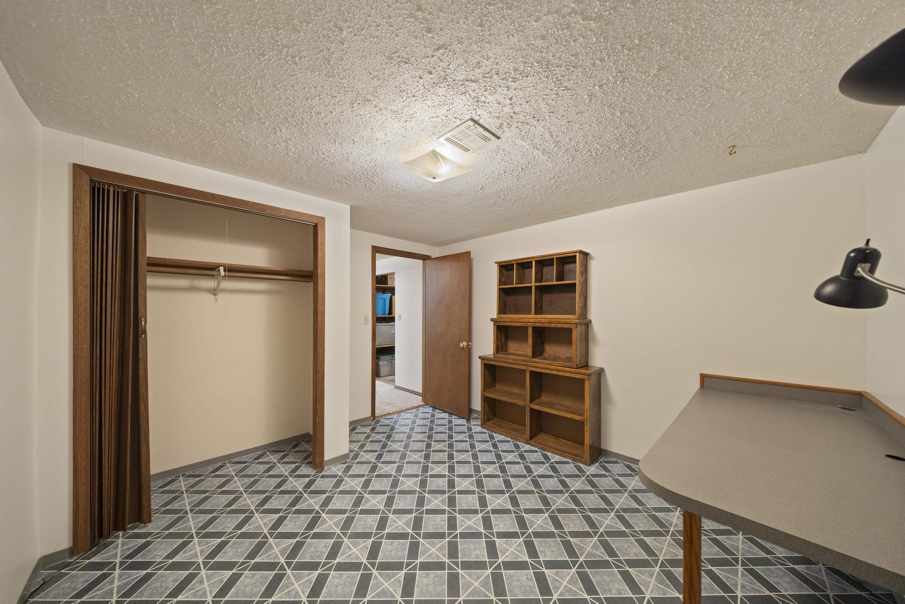 931 Trinity Drive Newton KS 67114