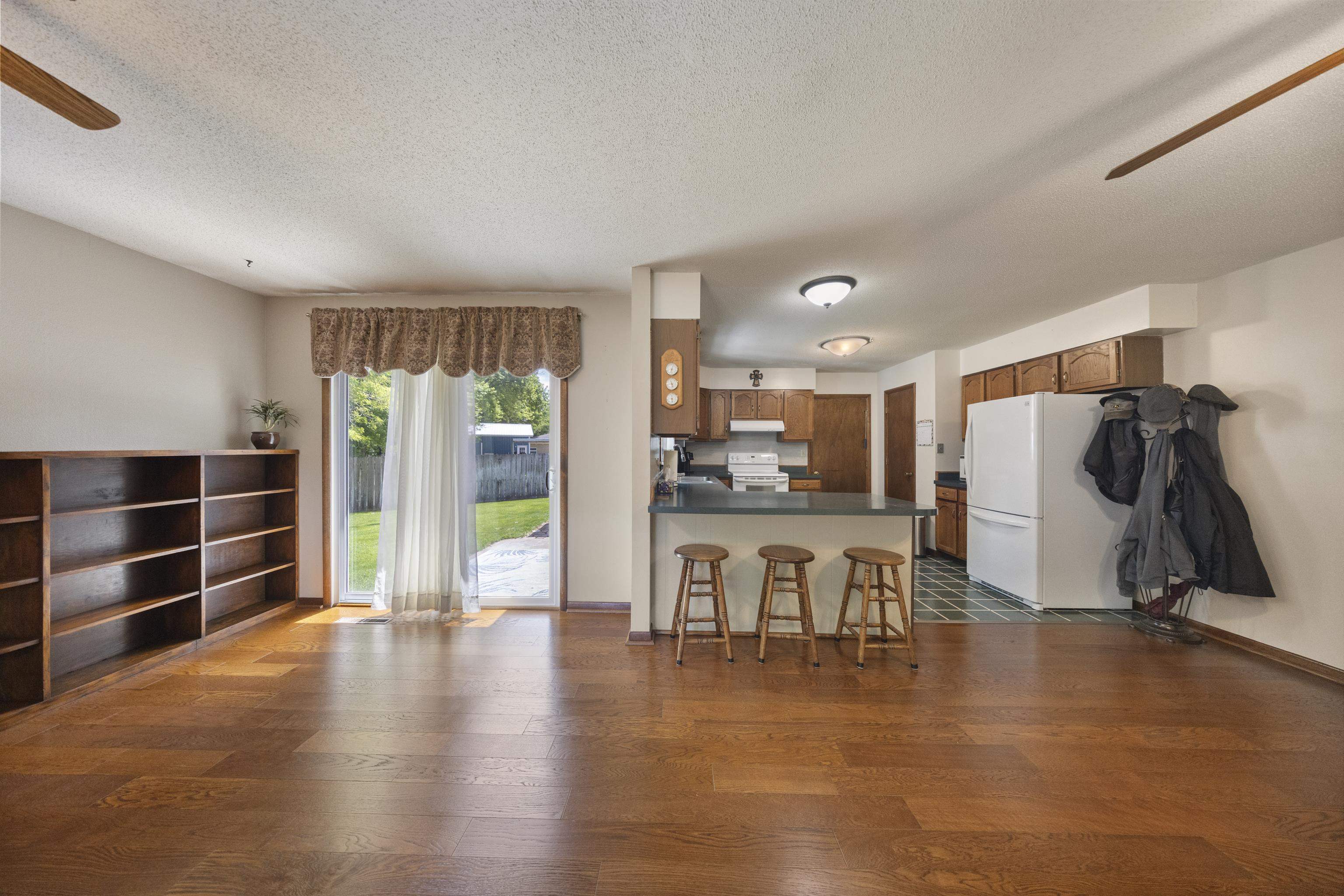 931 Trinity Drive Newton KS 67114
