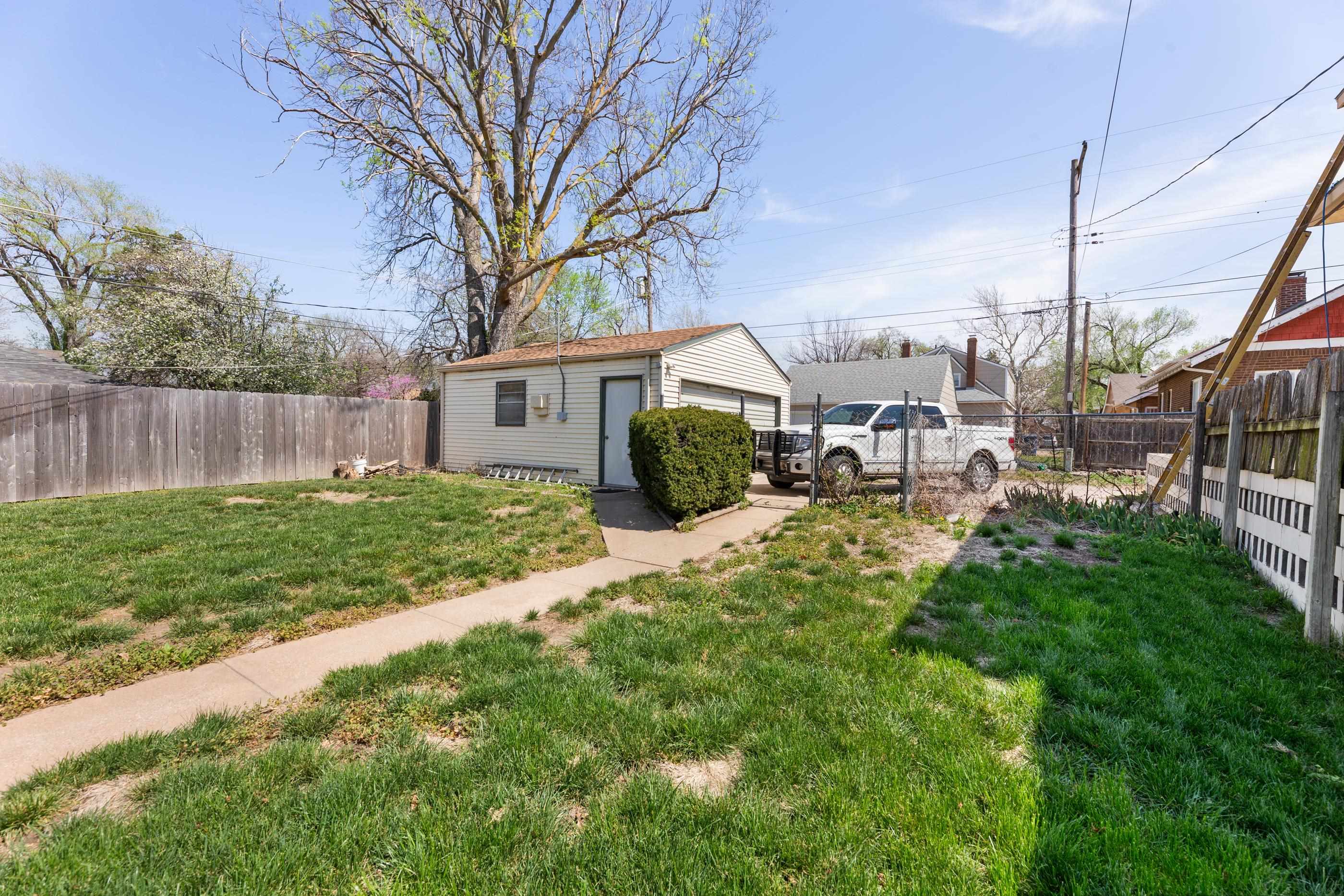 806 N Porter Avenue Wichita KS 67203