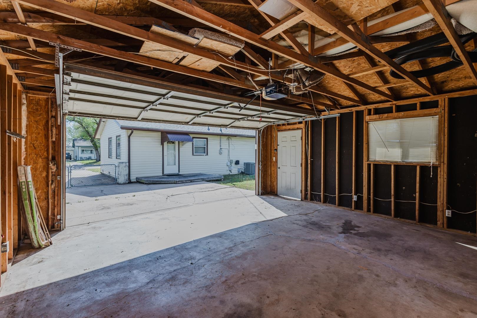 3349 S Vine Street Wichita KS 67217