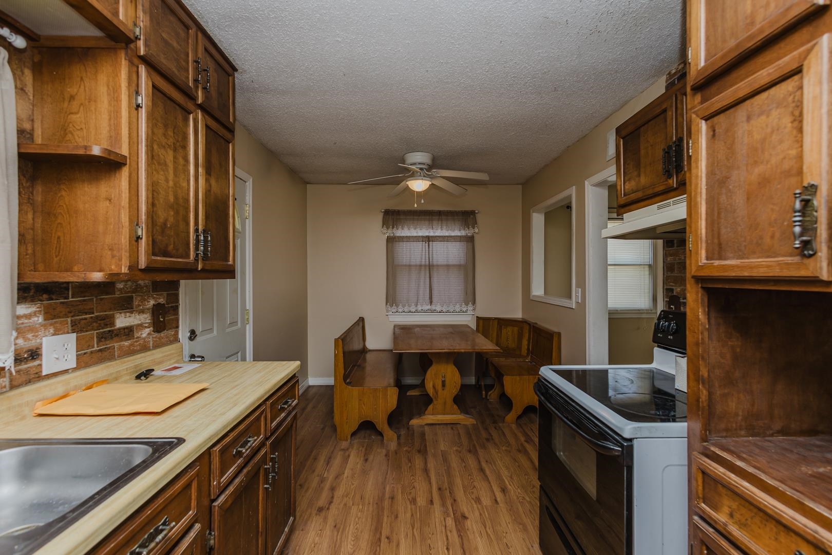 3349 S Vine Street Wichita KS 67217