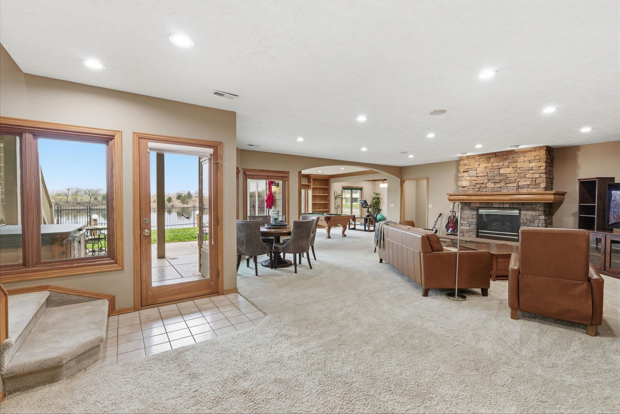 5135 N Harborside Court Wichita KS 67204