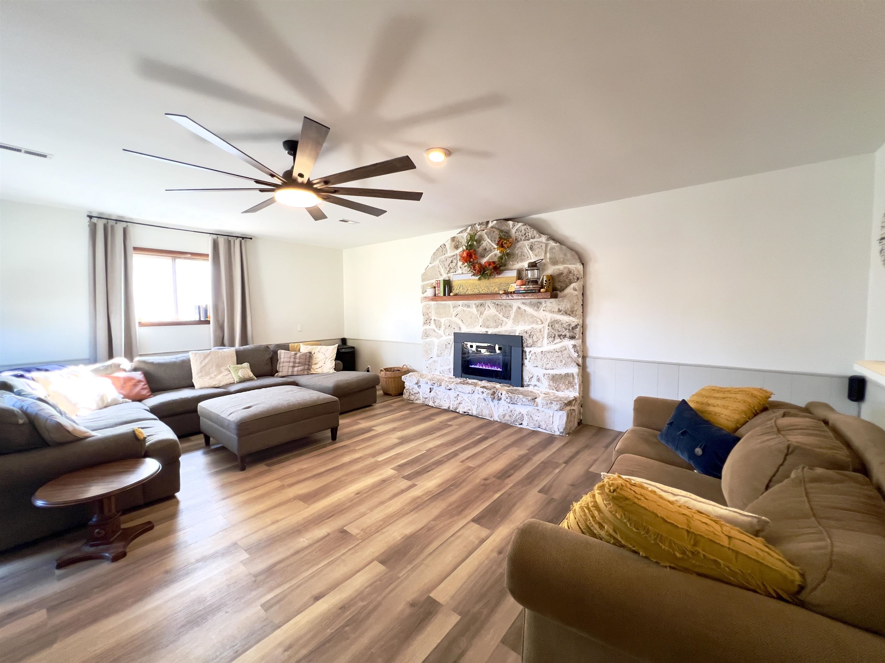 1124 N 7th Arkansas City KS 67005