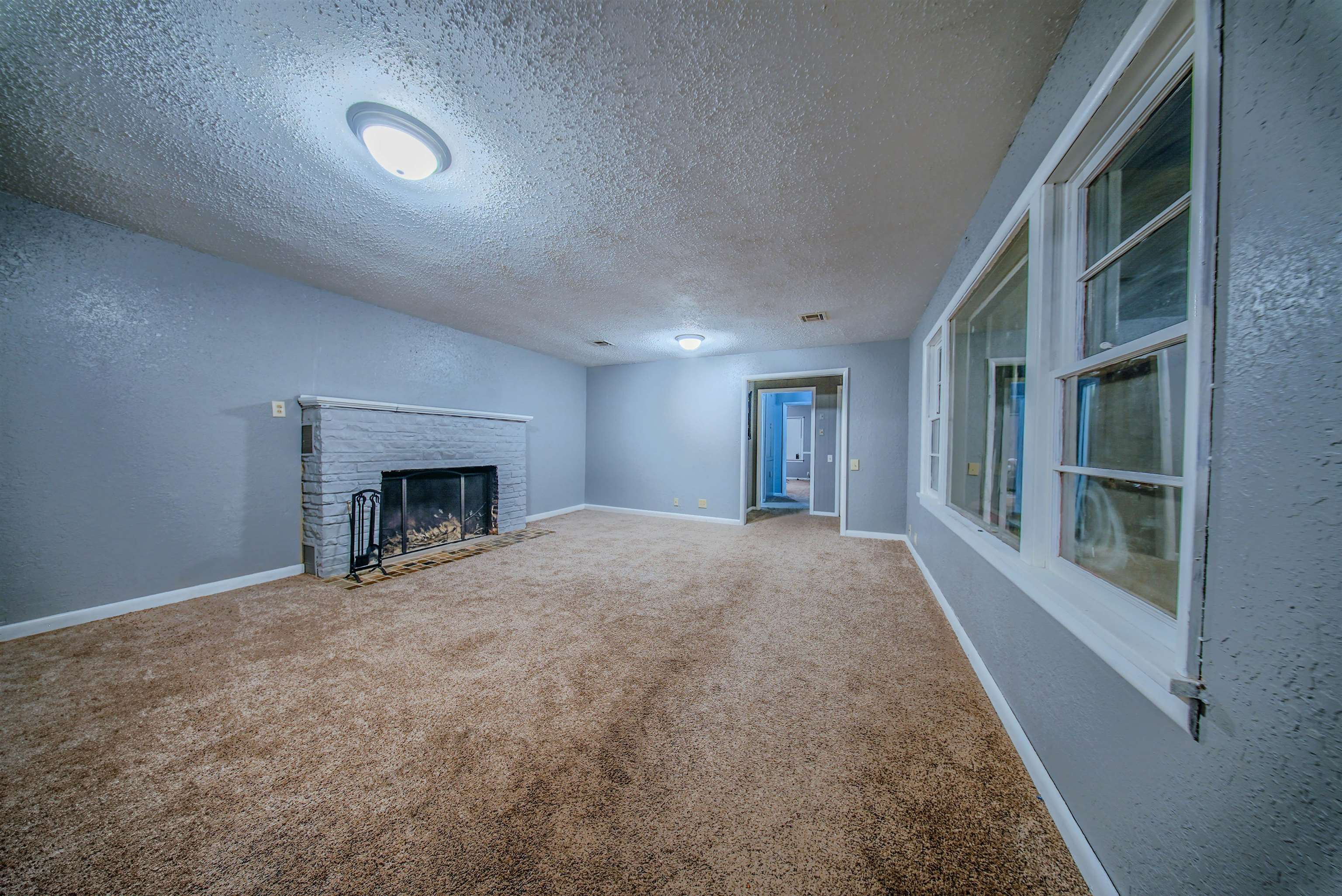 113 S Country Club Road Arkansas City KS 67005