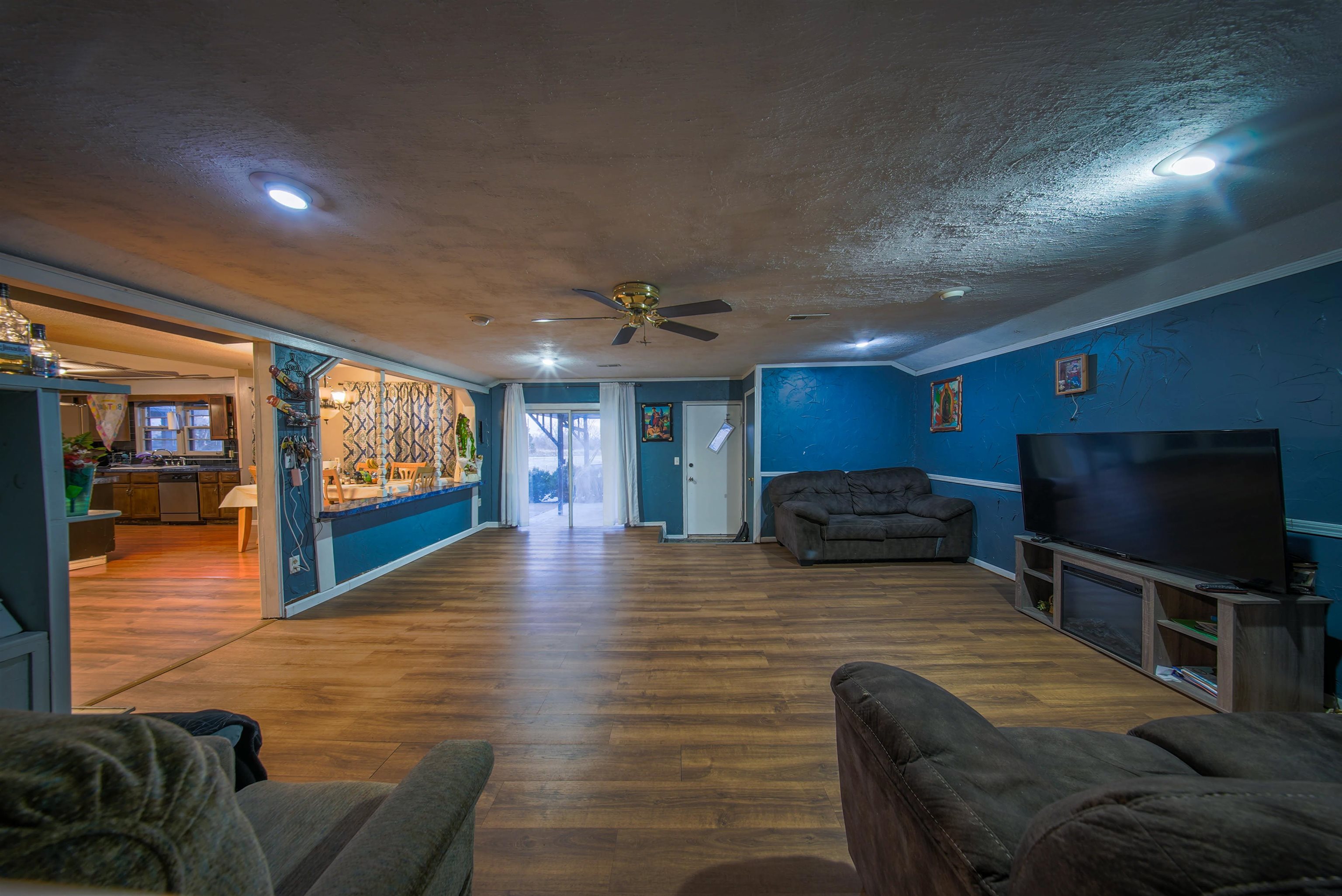 113 S Country Club Road Arkansas City KS 67005