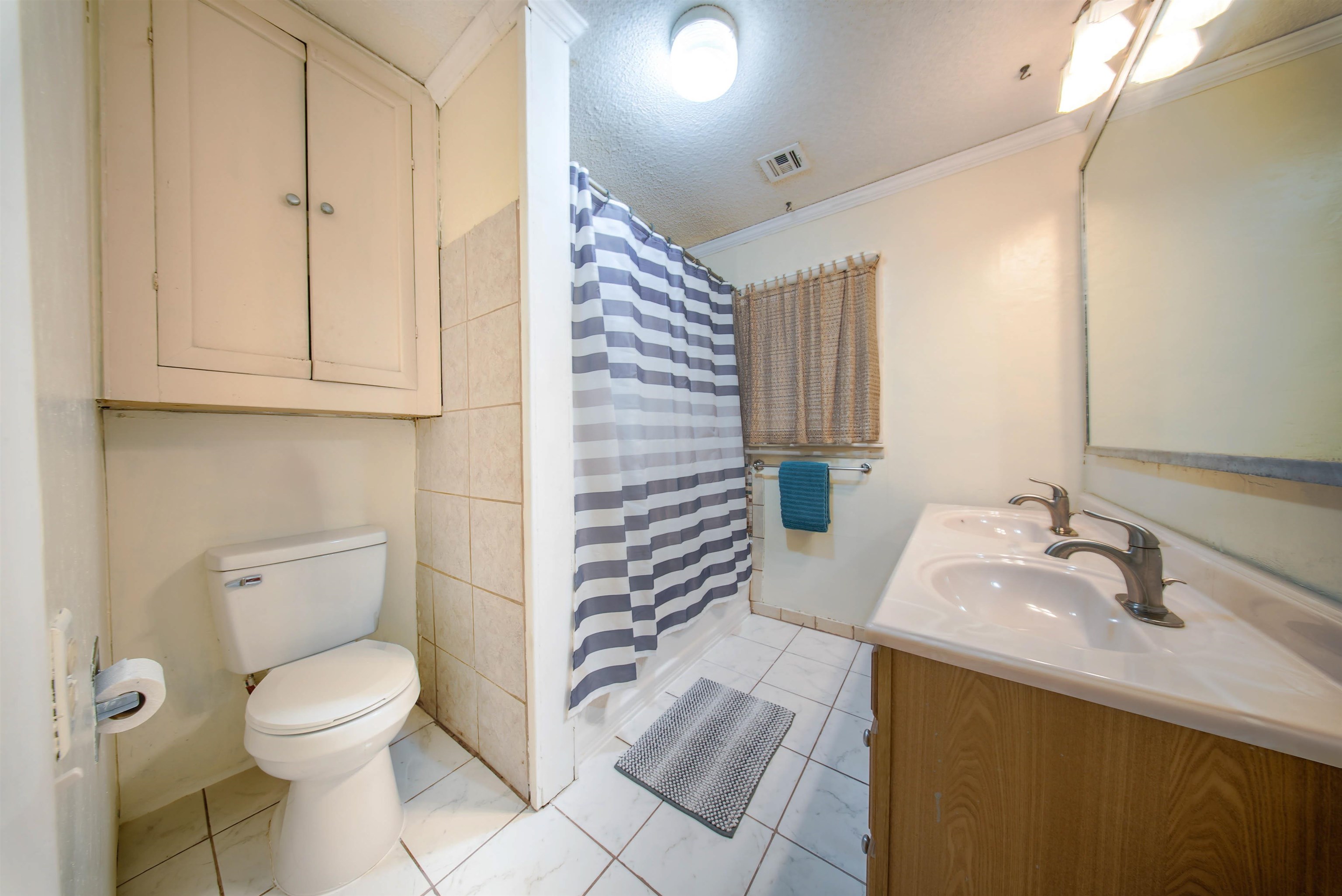 113 S Country Club Road Arkansas City KS 67005