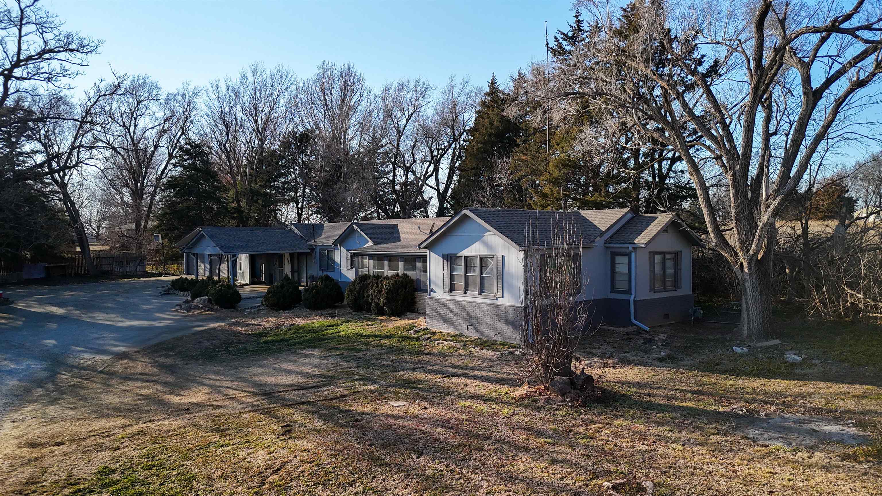 113 S Country Club Road Arkansas City KS 67005