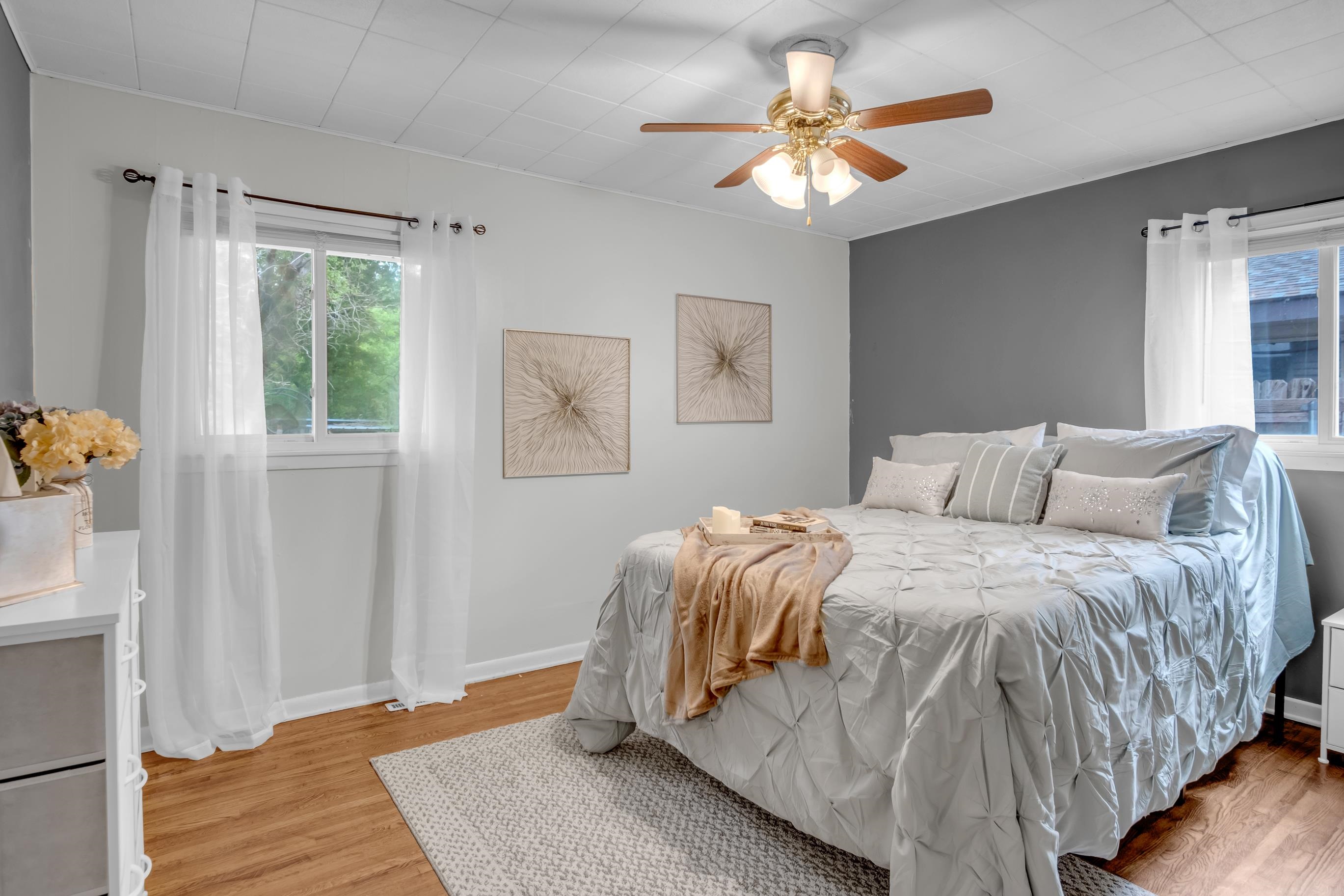 2304 E Glen Oaks Drive Wichita KS 67216