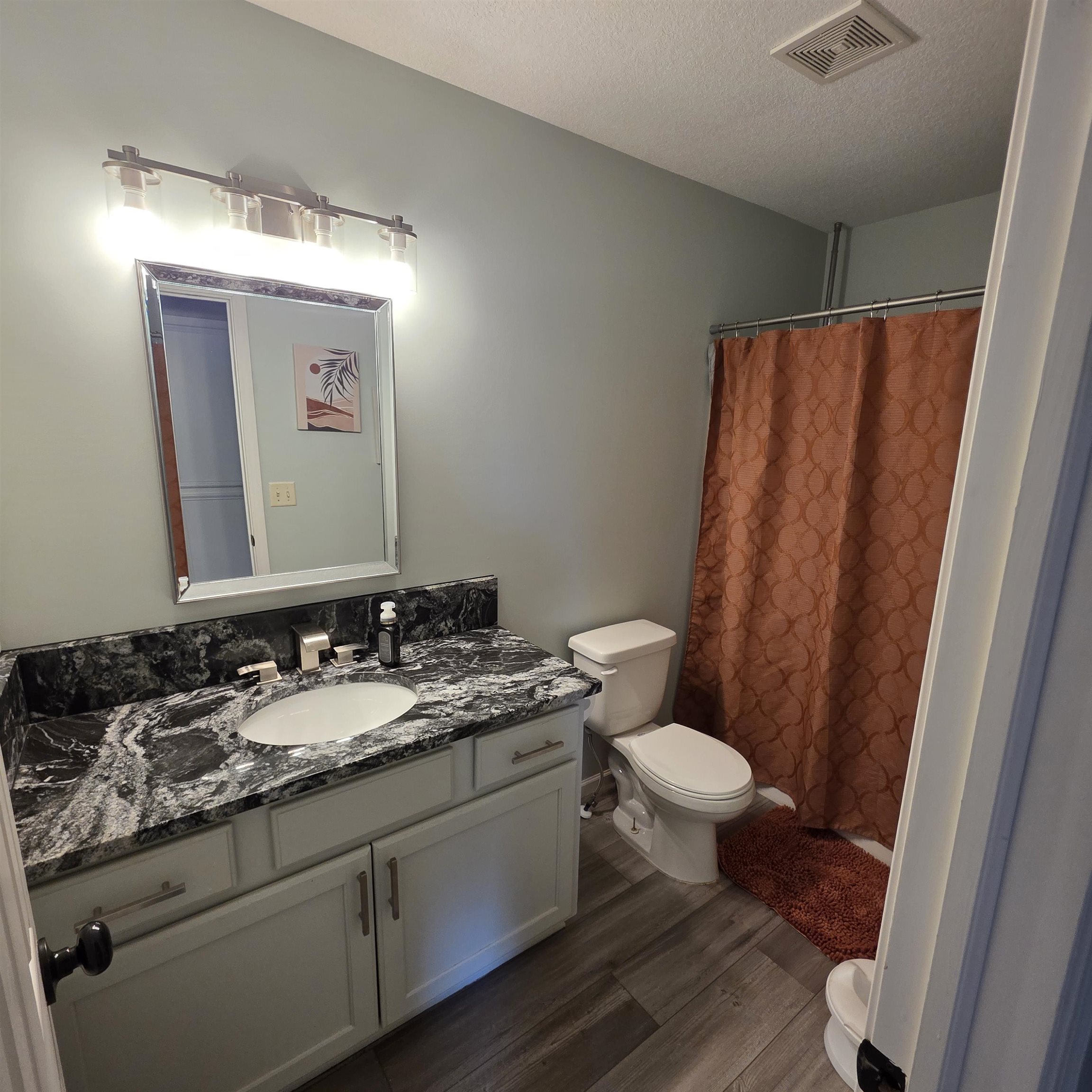 3227 S Blue Lake Court Wichita KS 67215