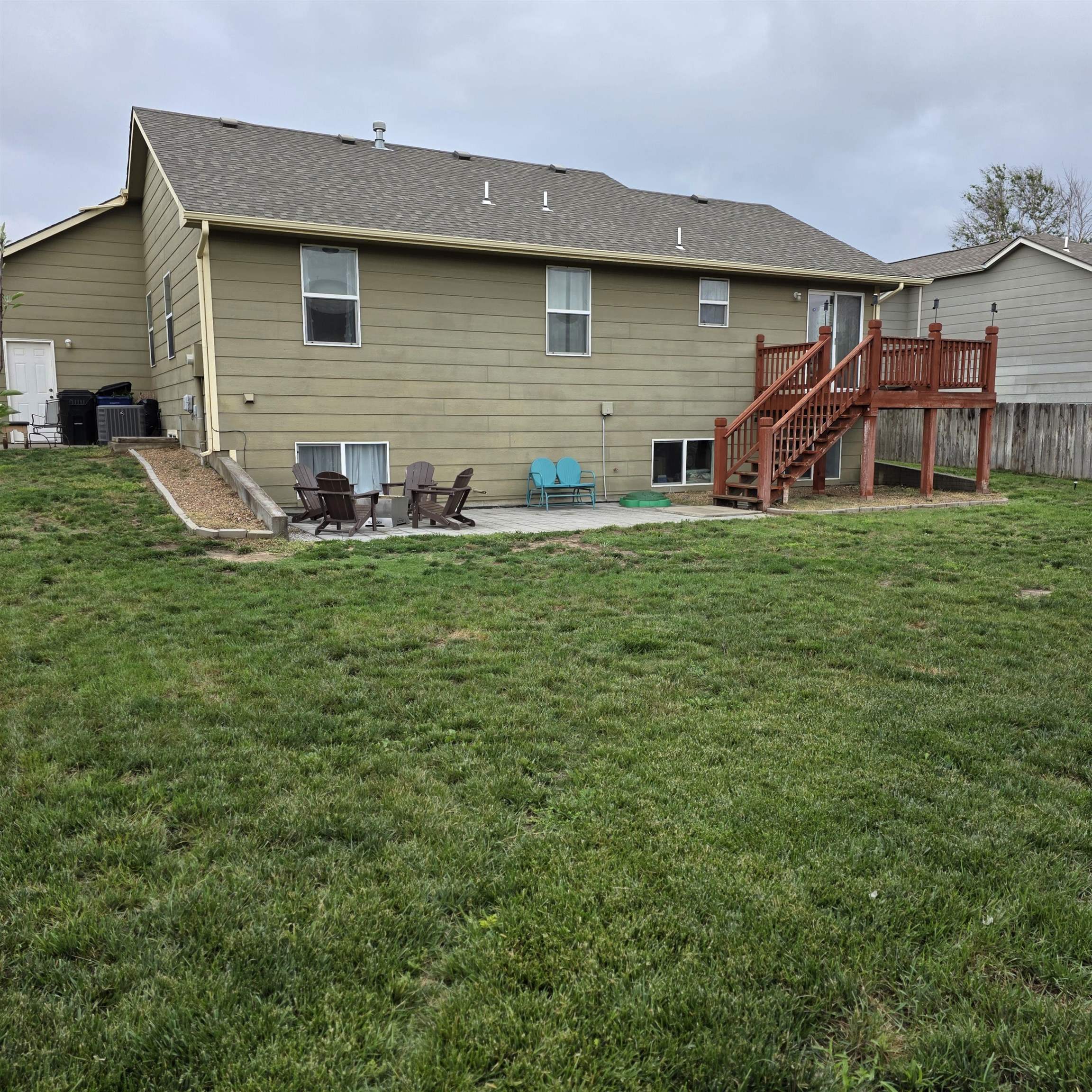 3227 S Blue Lake Court Wichita KS 67215