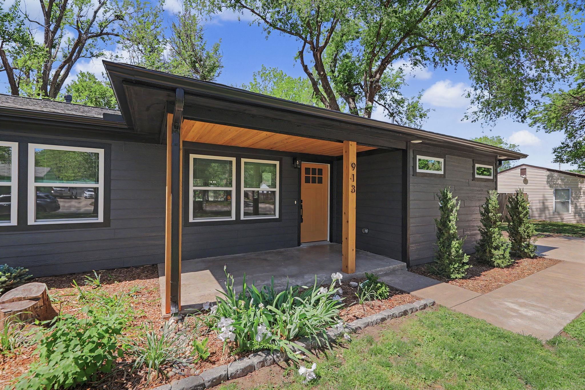 913 N Doris Street Wichita KS 67212