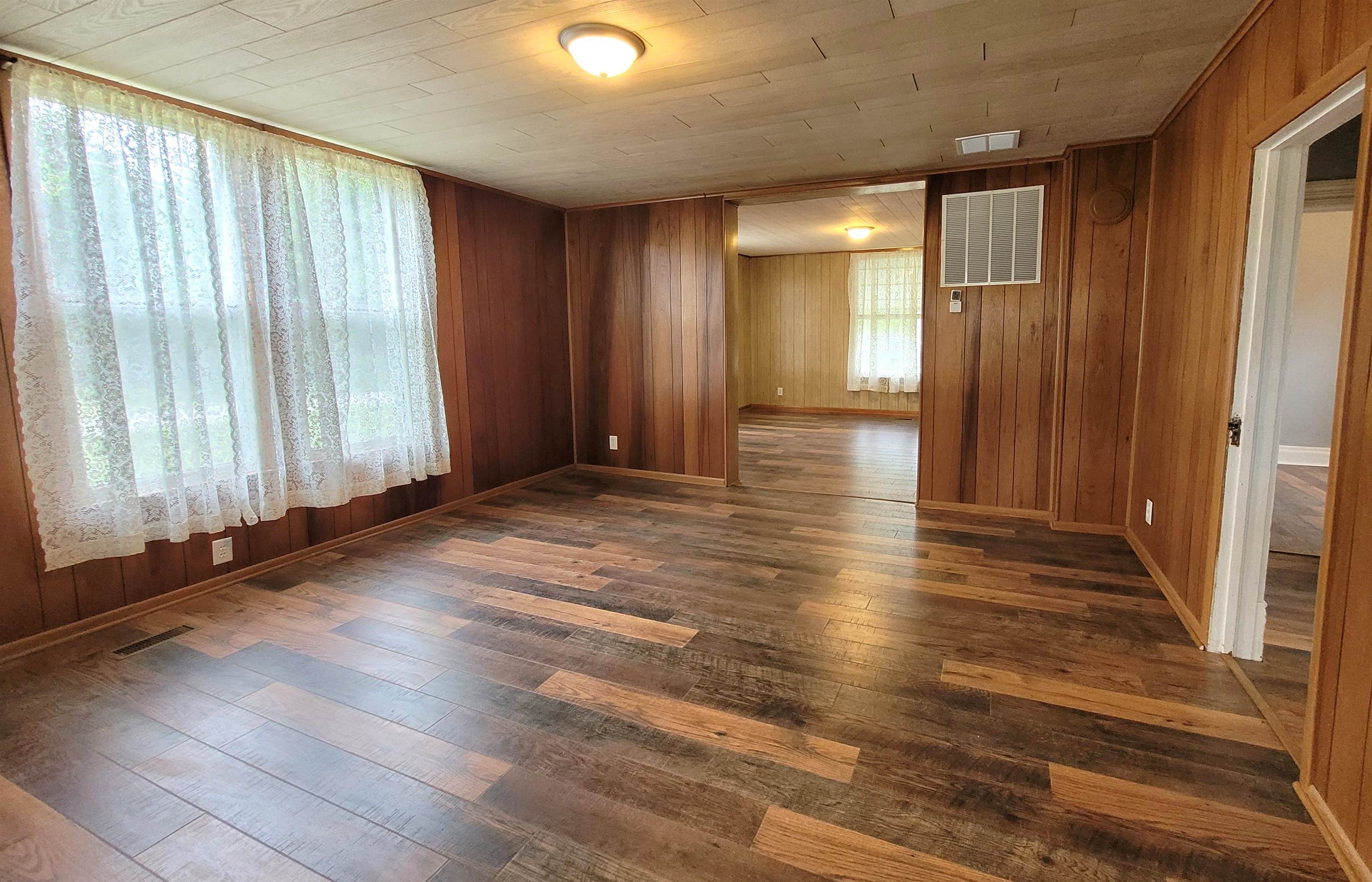 720 N Elm Eureka KS 67045