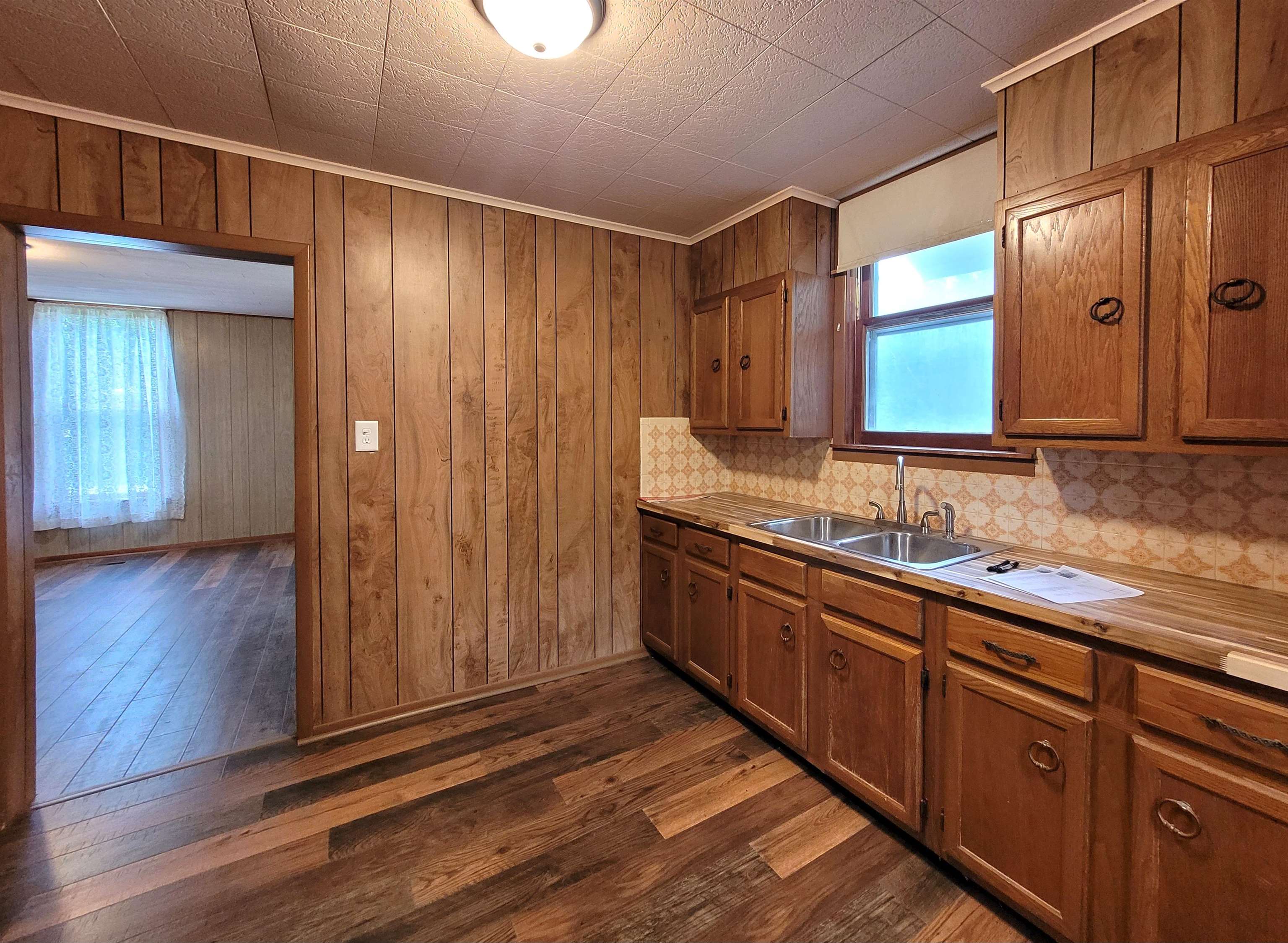 720 N Elm Eureka KS 67045