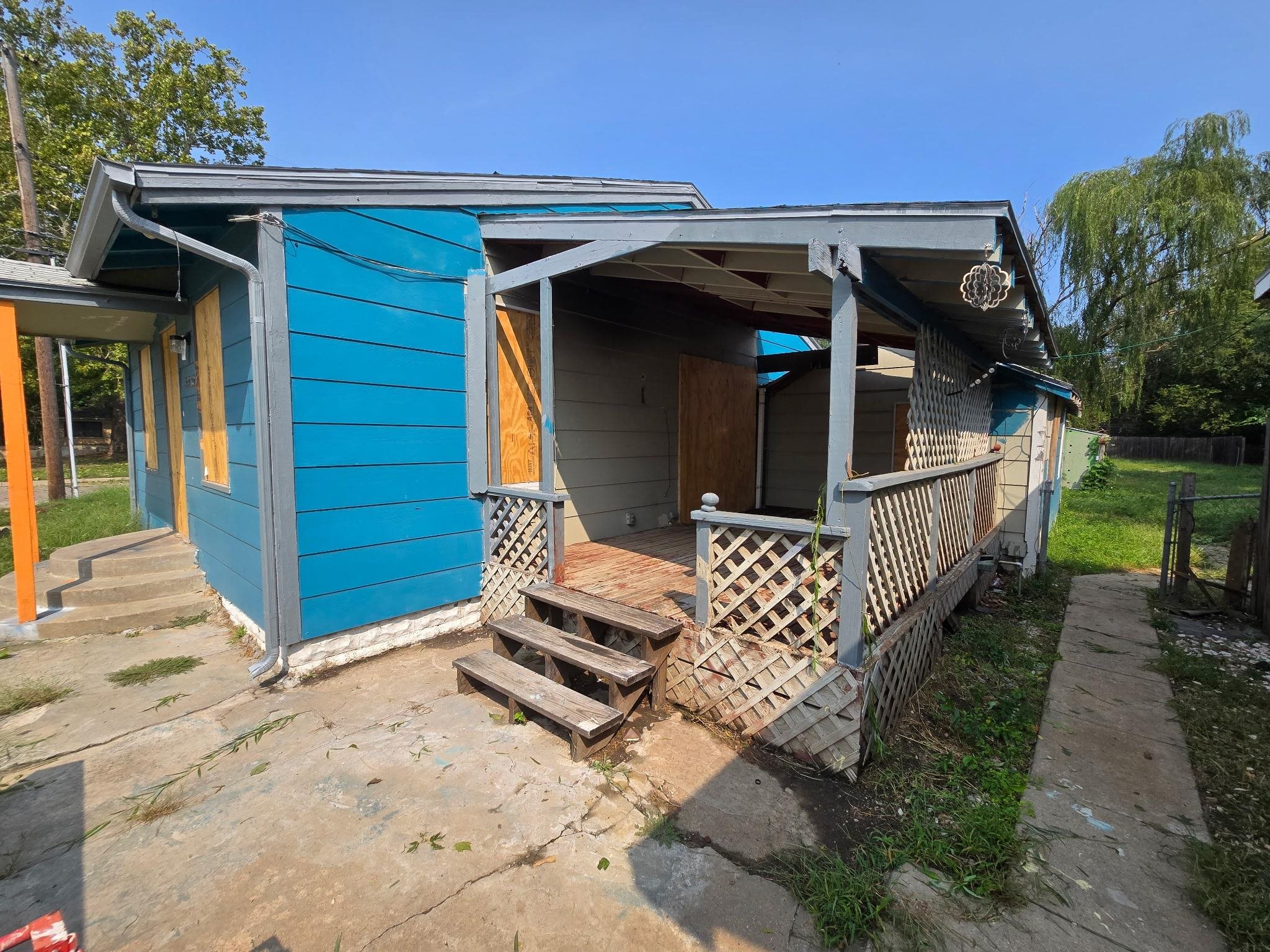 3330 W 2nd Street N Wichita KS 67203