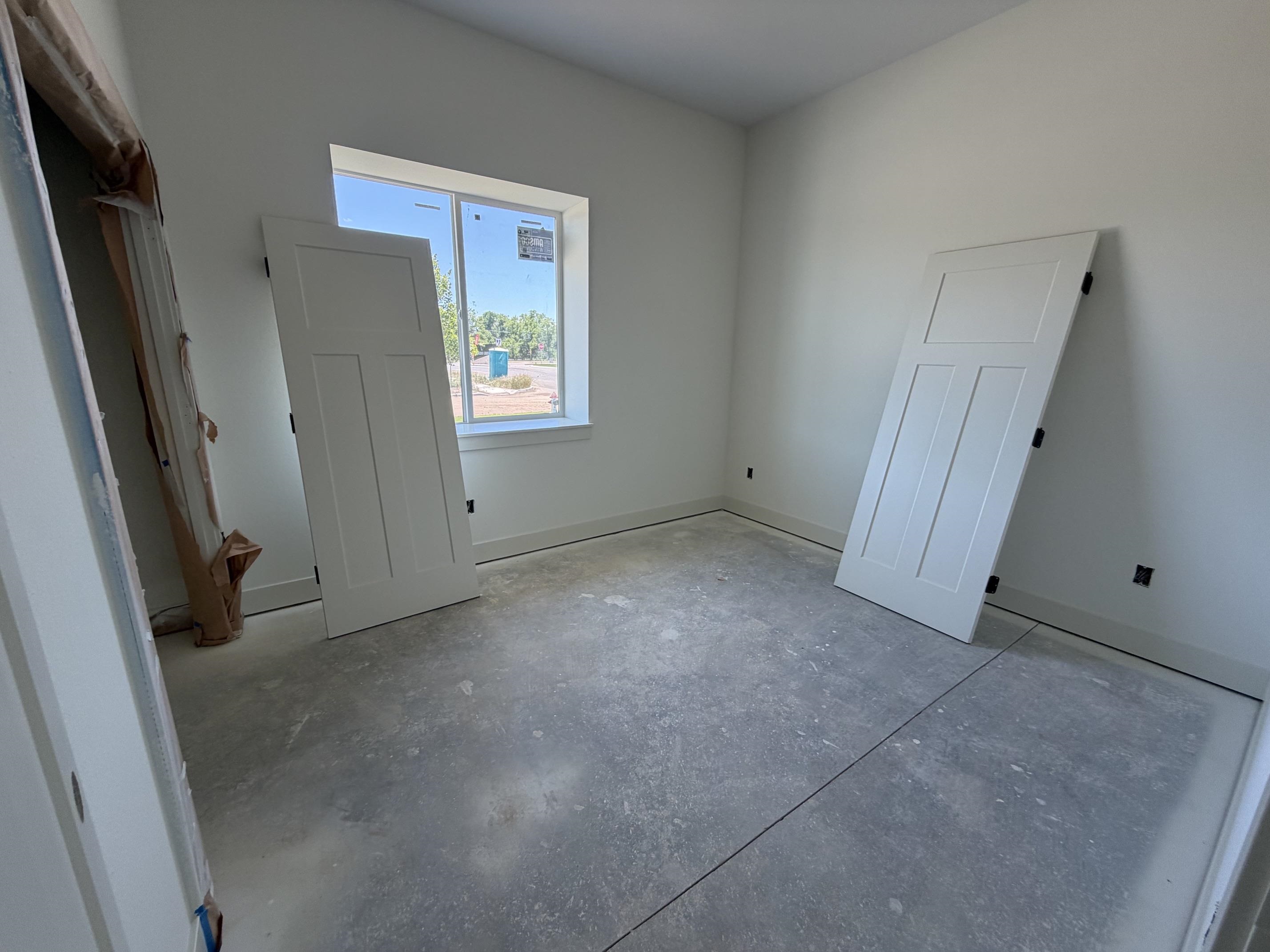 746 N Rainbow Lake Court Wichita KS 67235