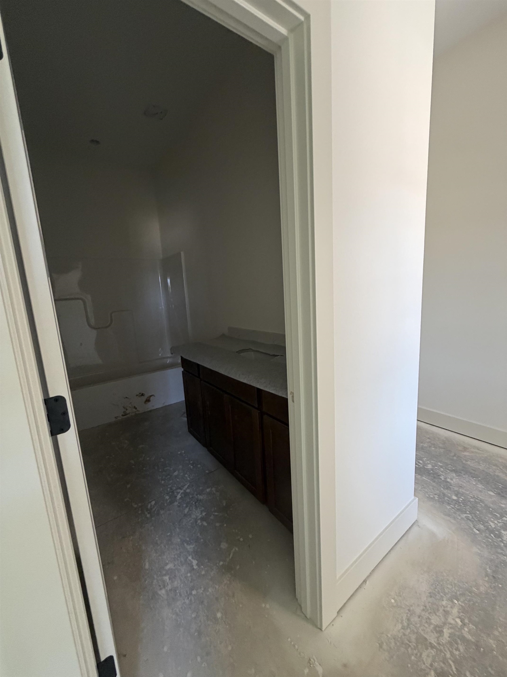 746 N Rainbow Lake Court Wichita KS 67235