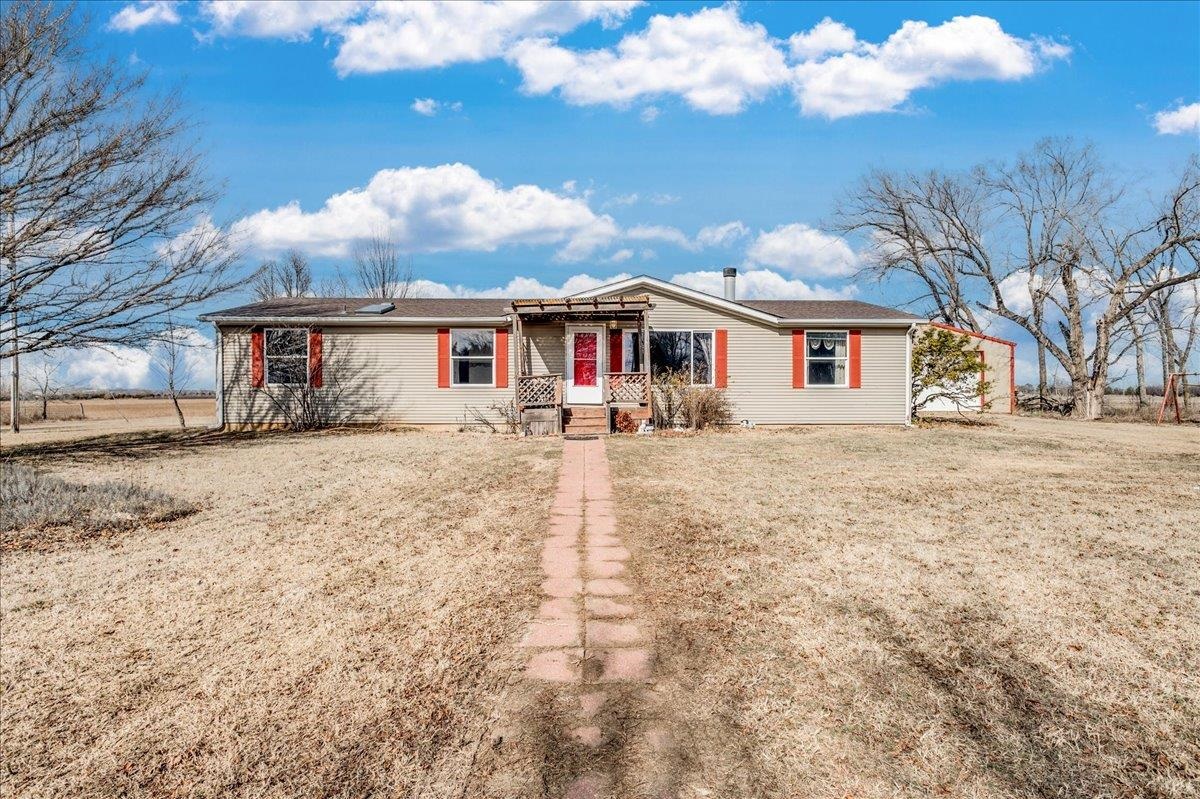 7424 E 47th Street S Derby KS 67037