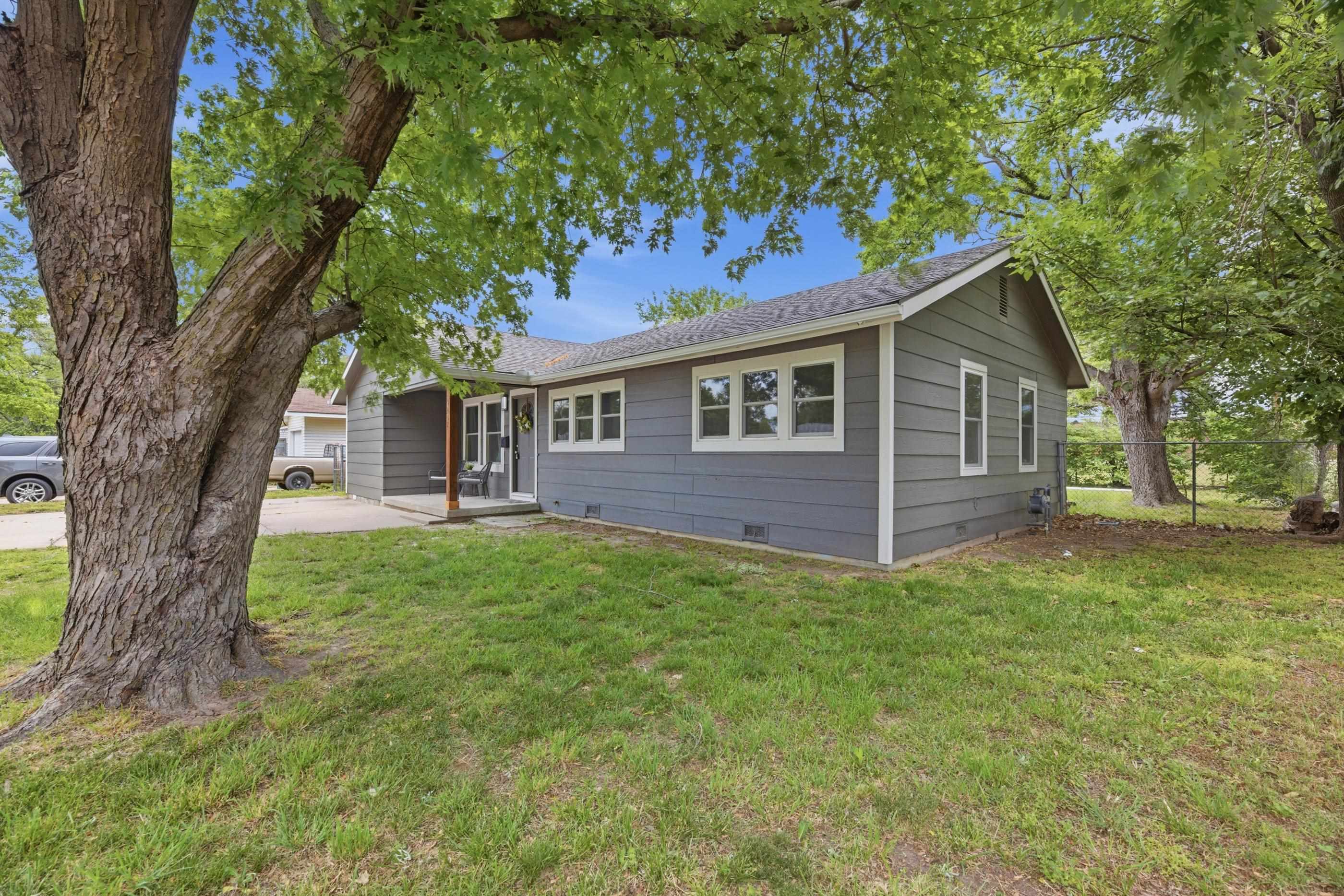 3412 S Osage Avenue Wichita KS 67217-3437
