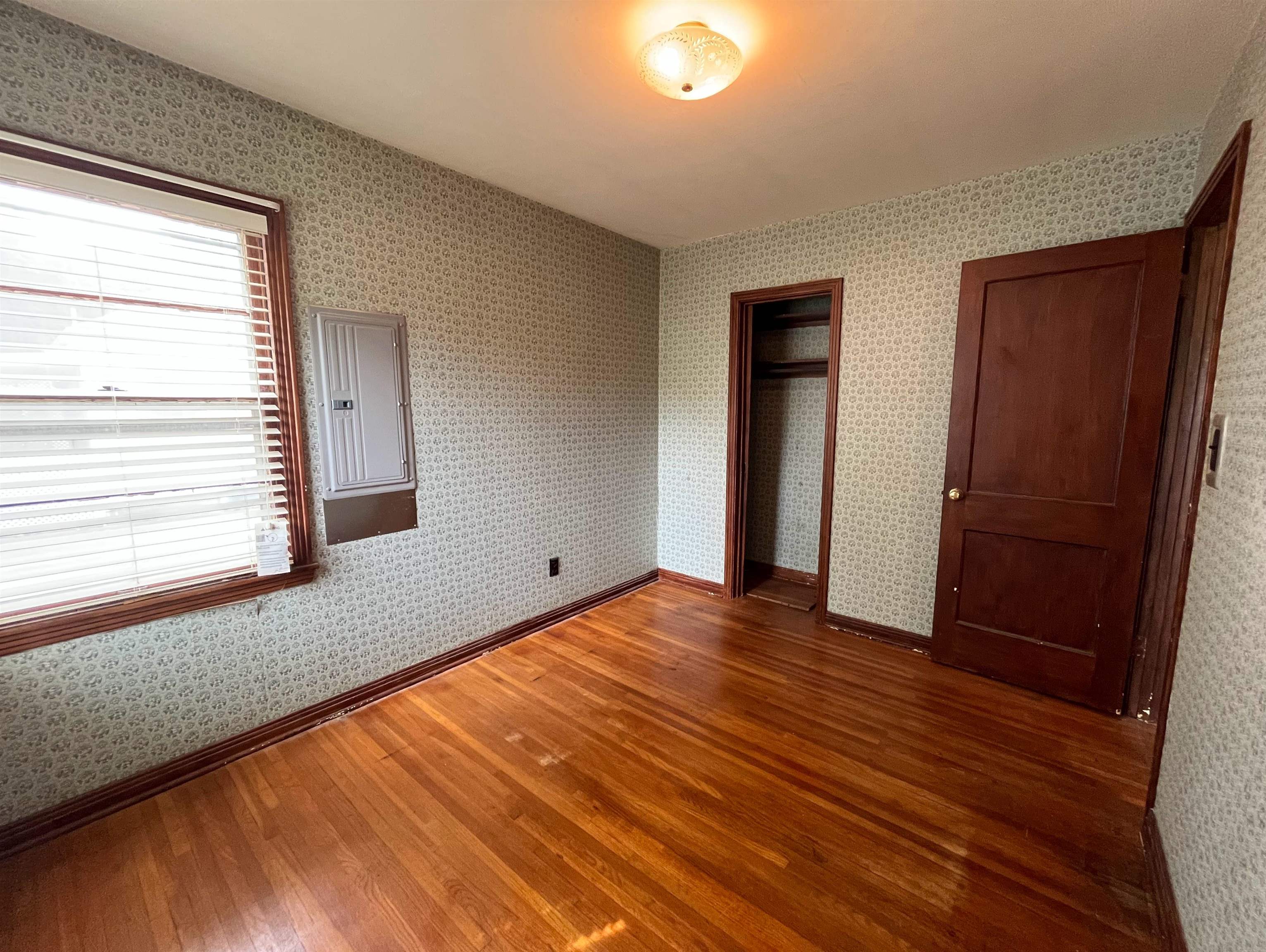 1844 S Bleckley Wichita KS 67218