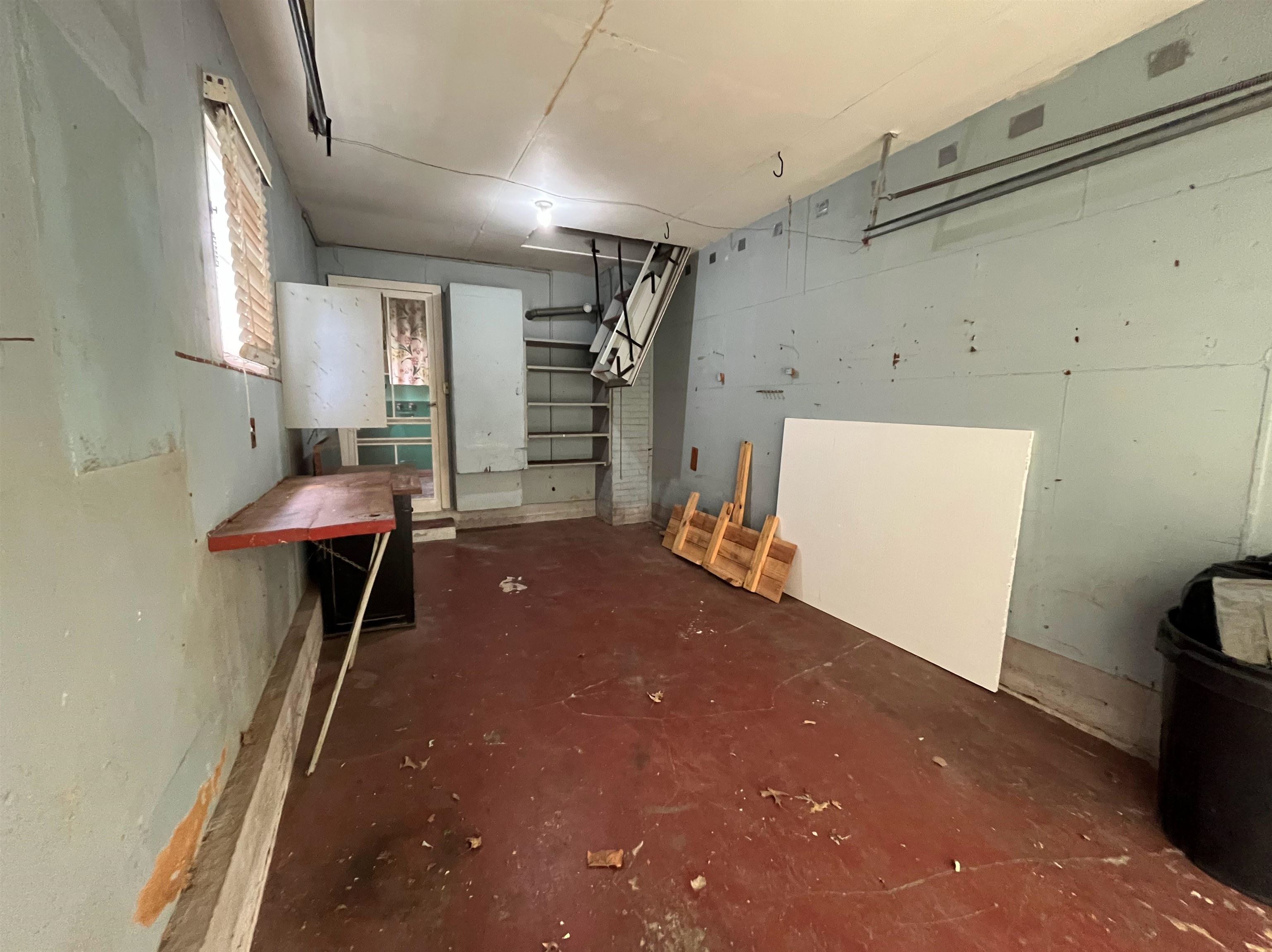 1844 S Bleckley Wichita KS 67218
