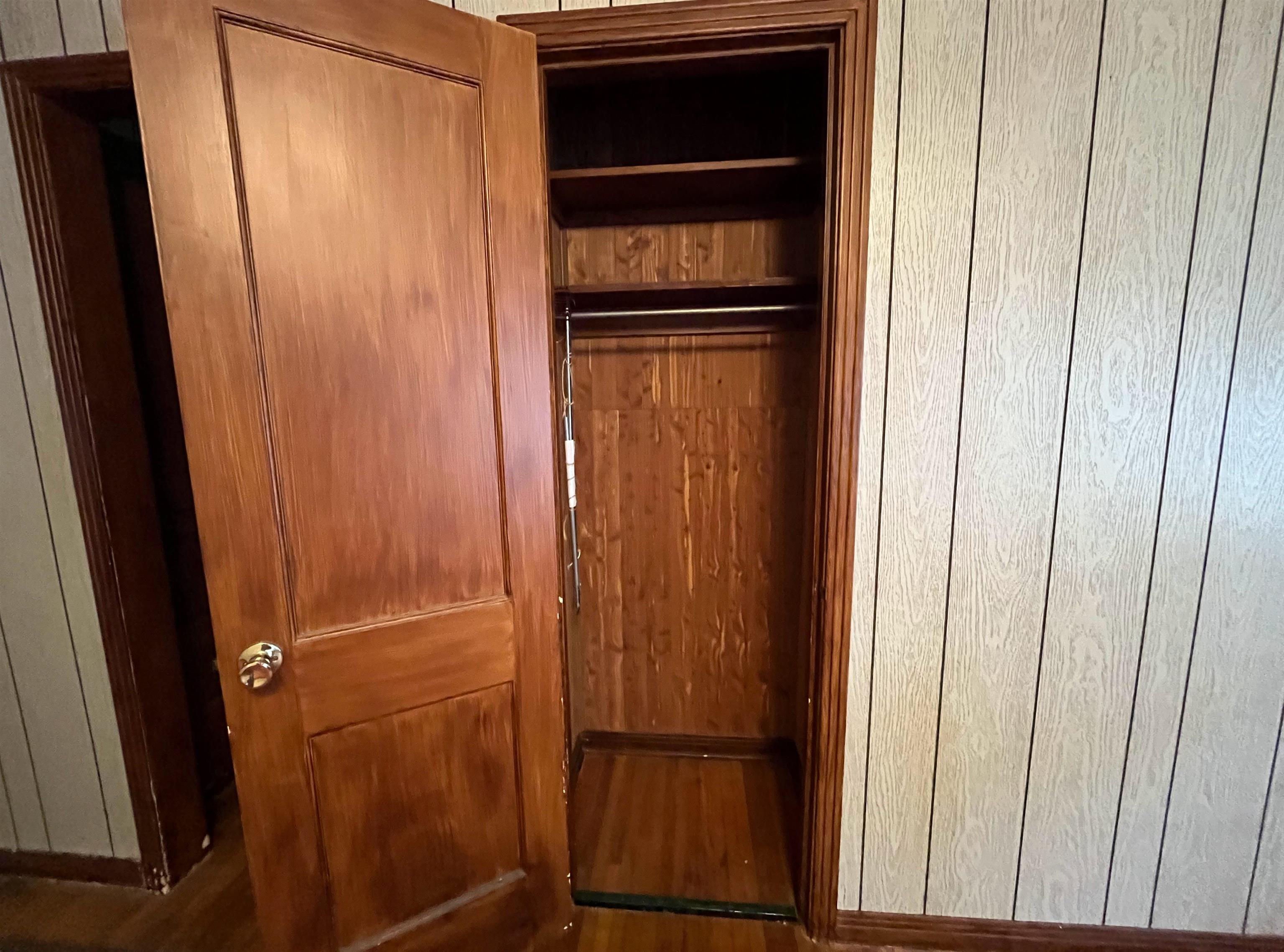 1844 S Bleckley Wichita KS 67218