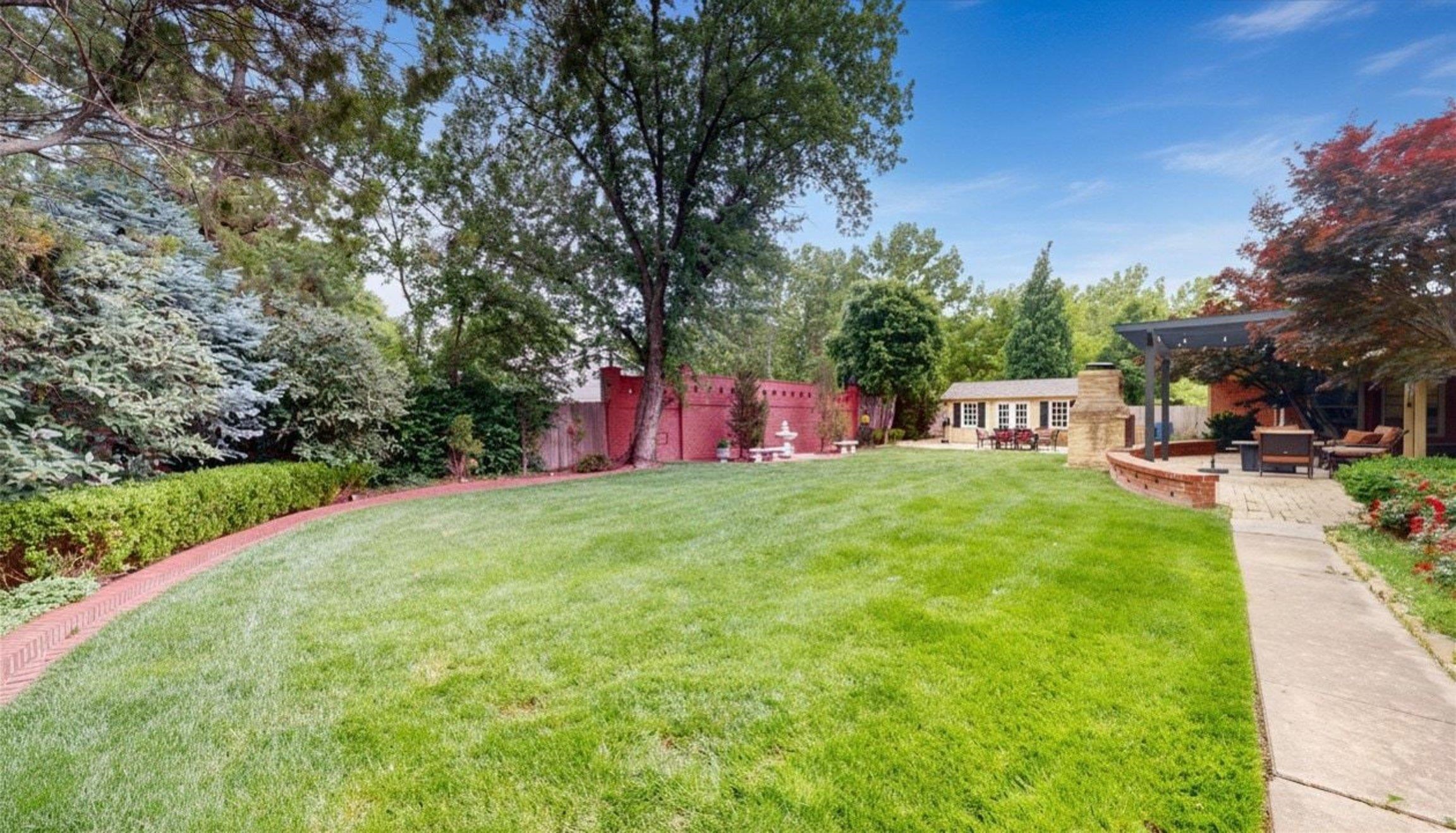 122 S Ridgecrest Road Wichita KS 67218