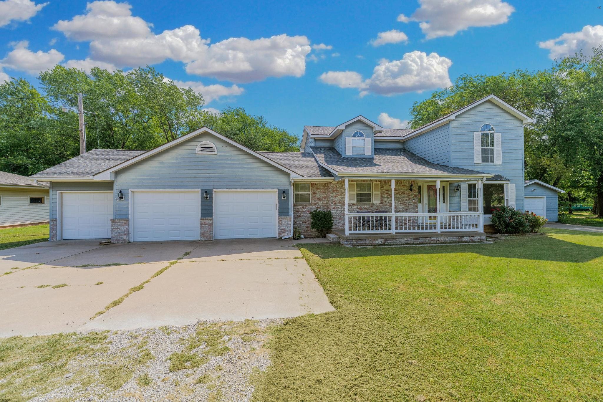 1313 N H Street Wellington KS 67152