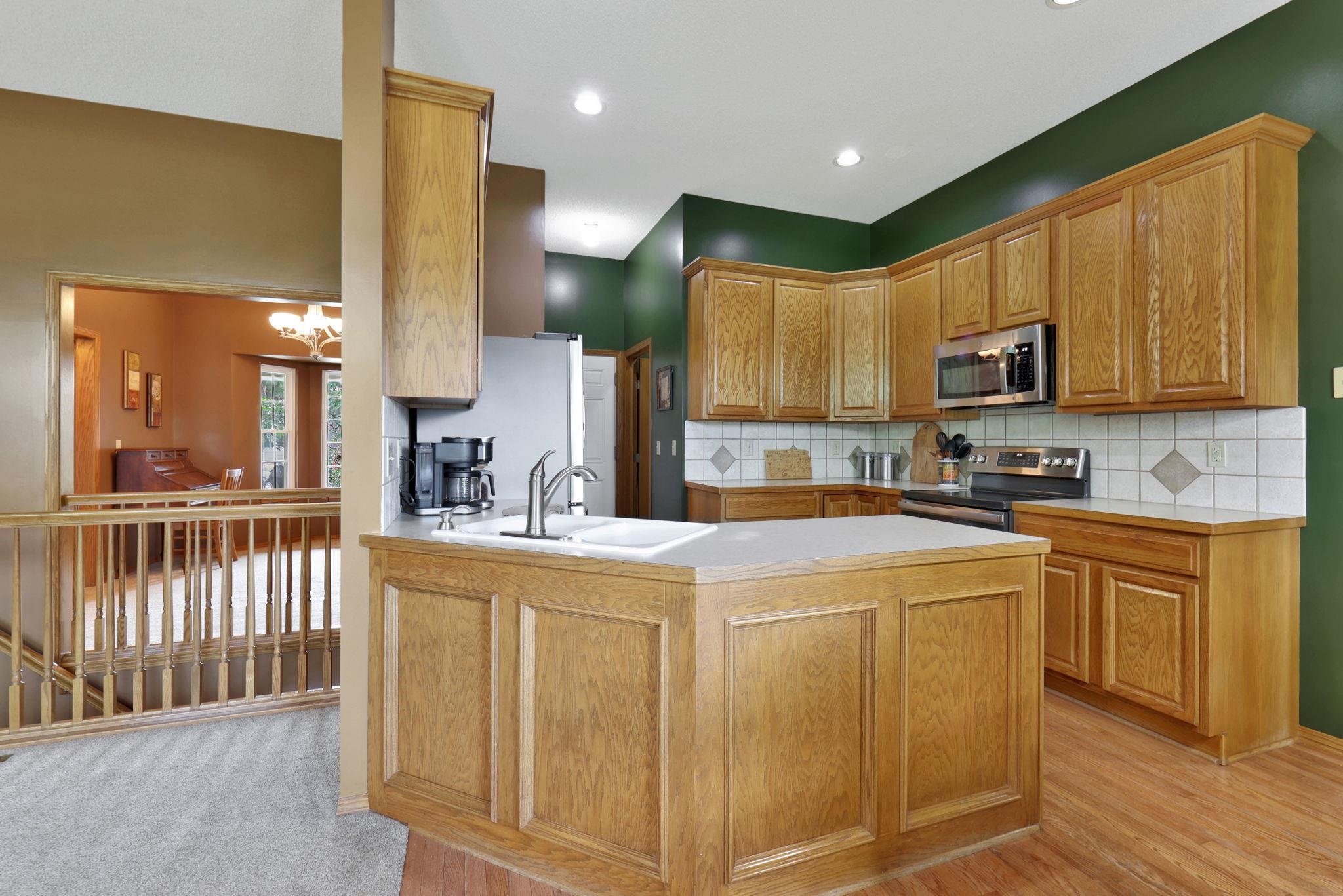 225 S Jamestown Andover KS 67002