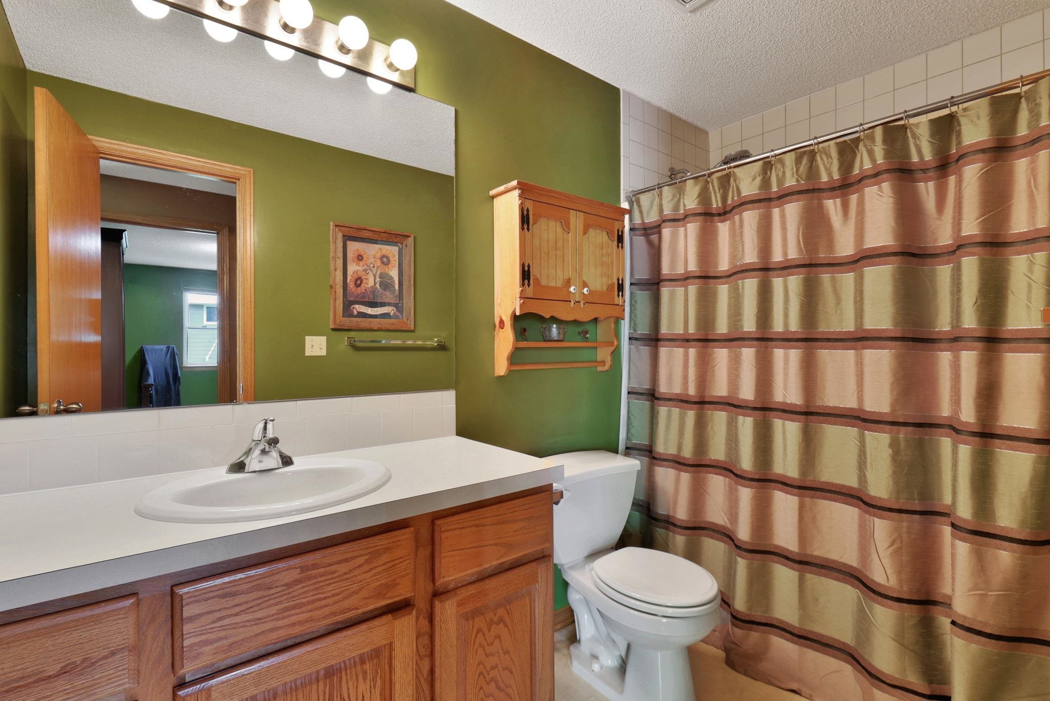 225 S Jamestown Andover KS 67002