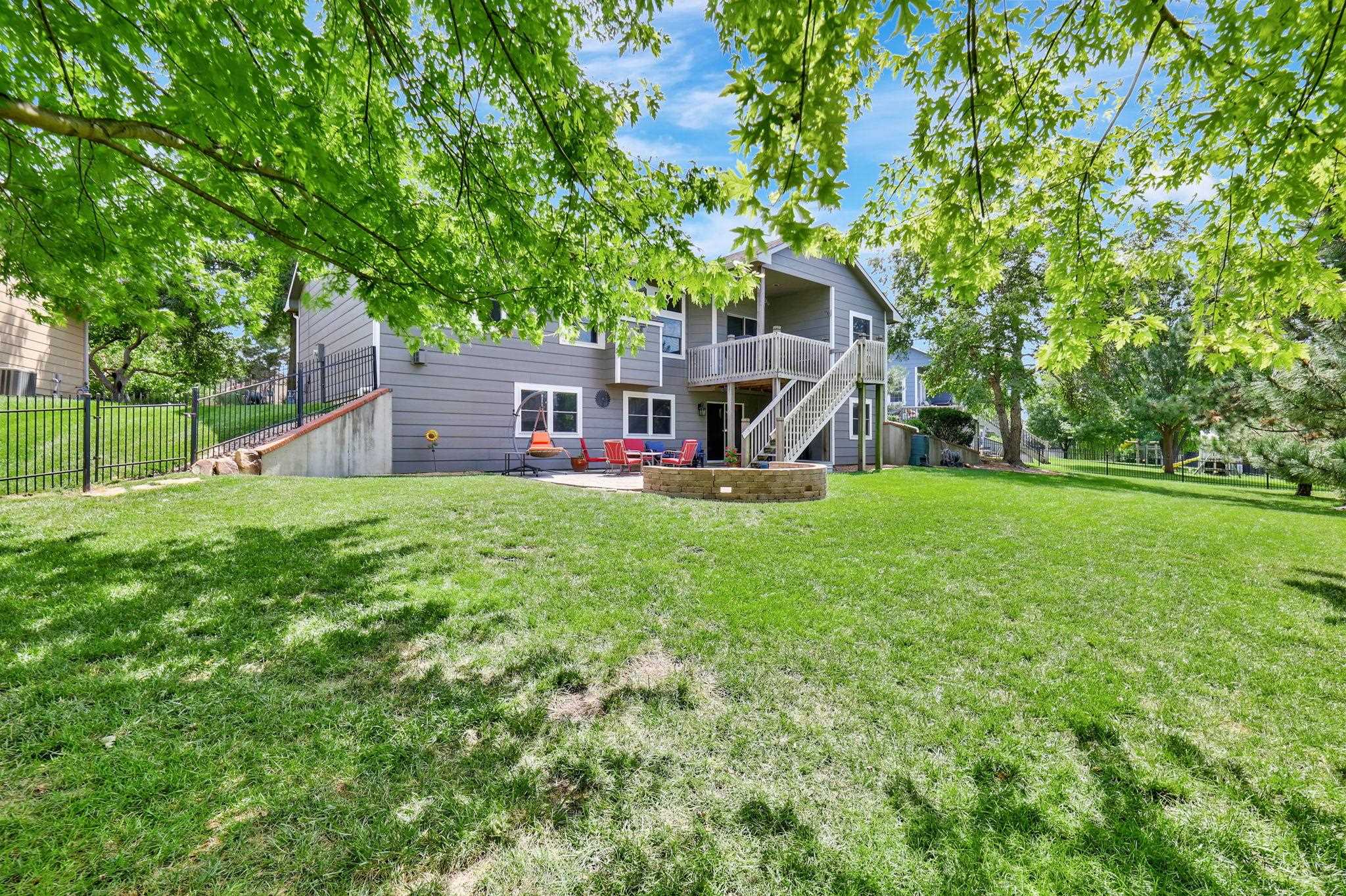 225 S Jamestown Andover KS 67002