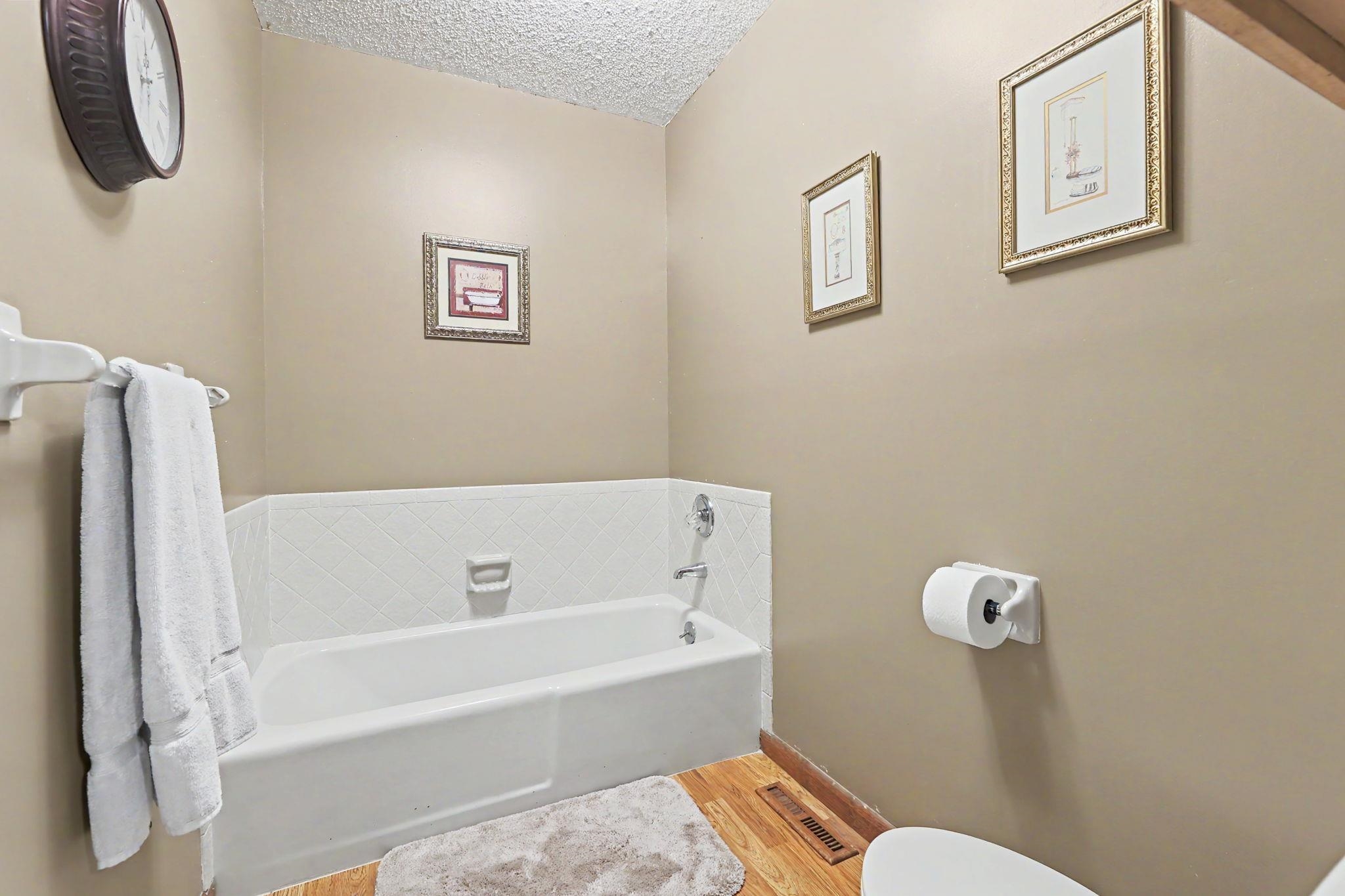 10318 W Alamo Court Wichita KS 67212