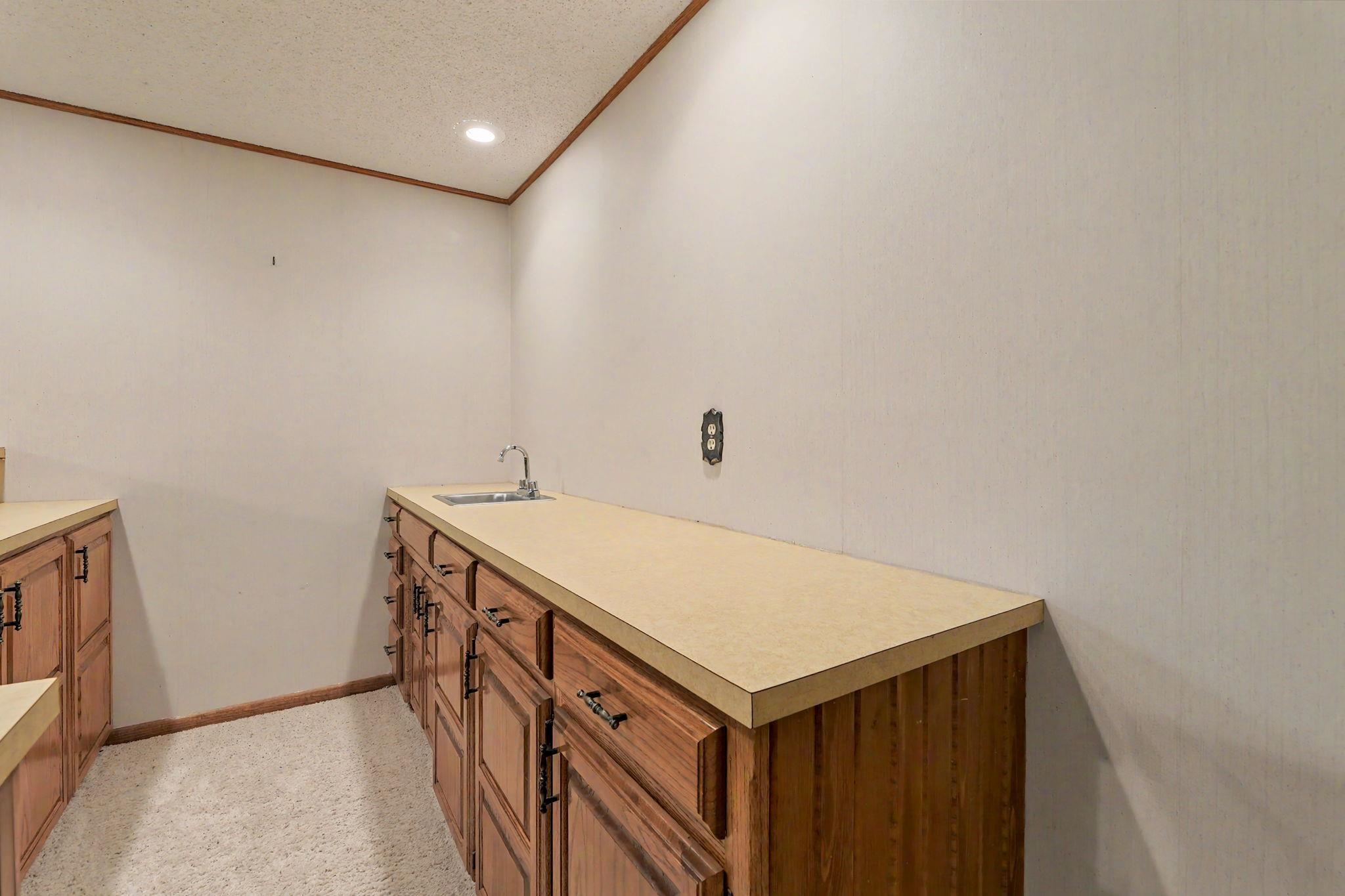 10318 W Alamo Court Wichita KS 67212