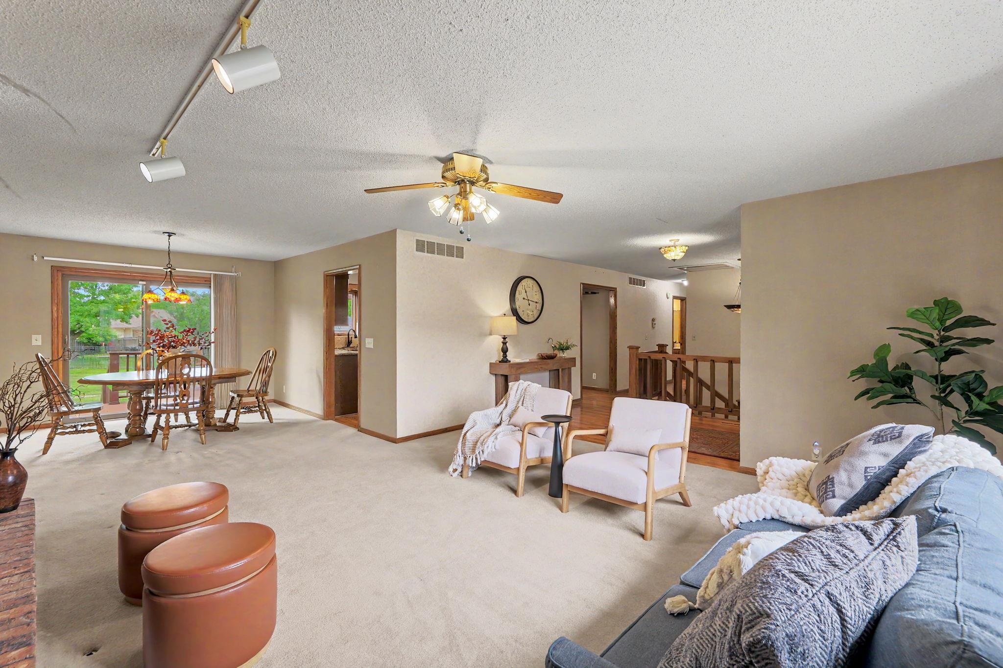 10318 W Alamo Court Wichita KS 67212