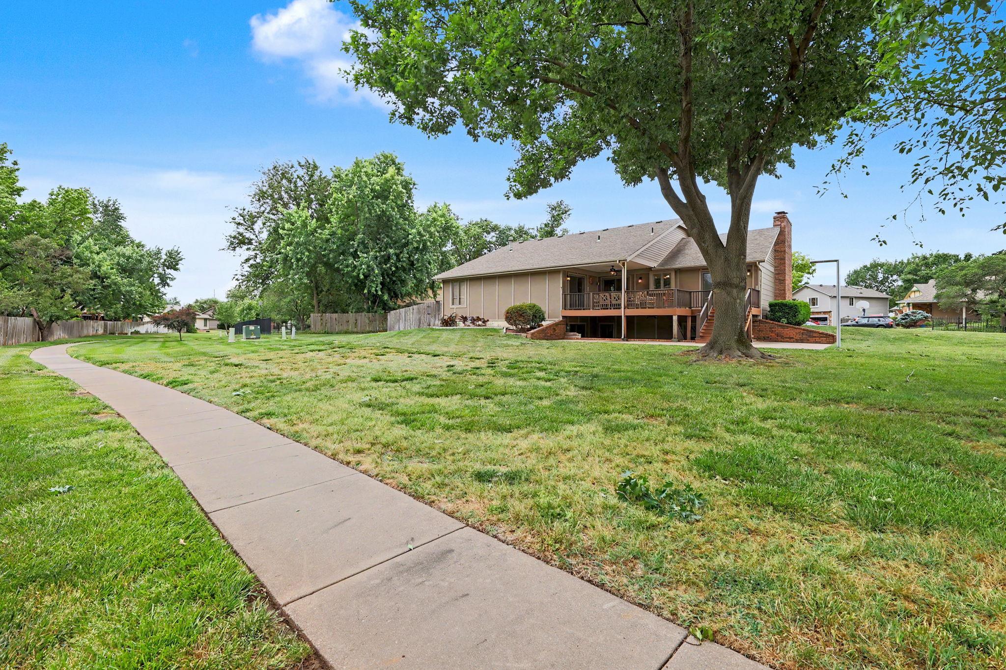 10318 W Alamo Court Wichita KS 67212